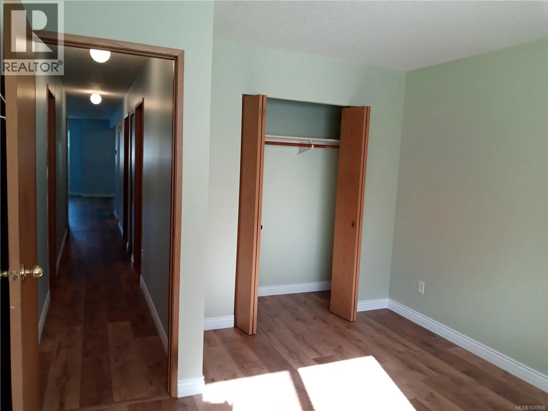 #1 274 Harwell Rd - Image 8