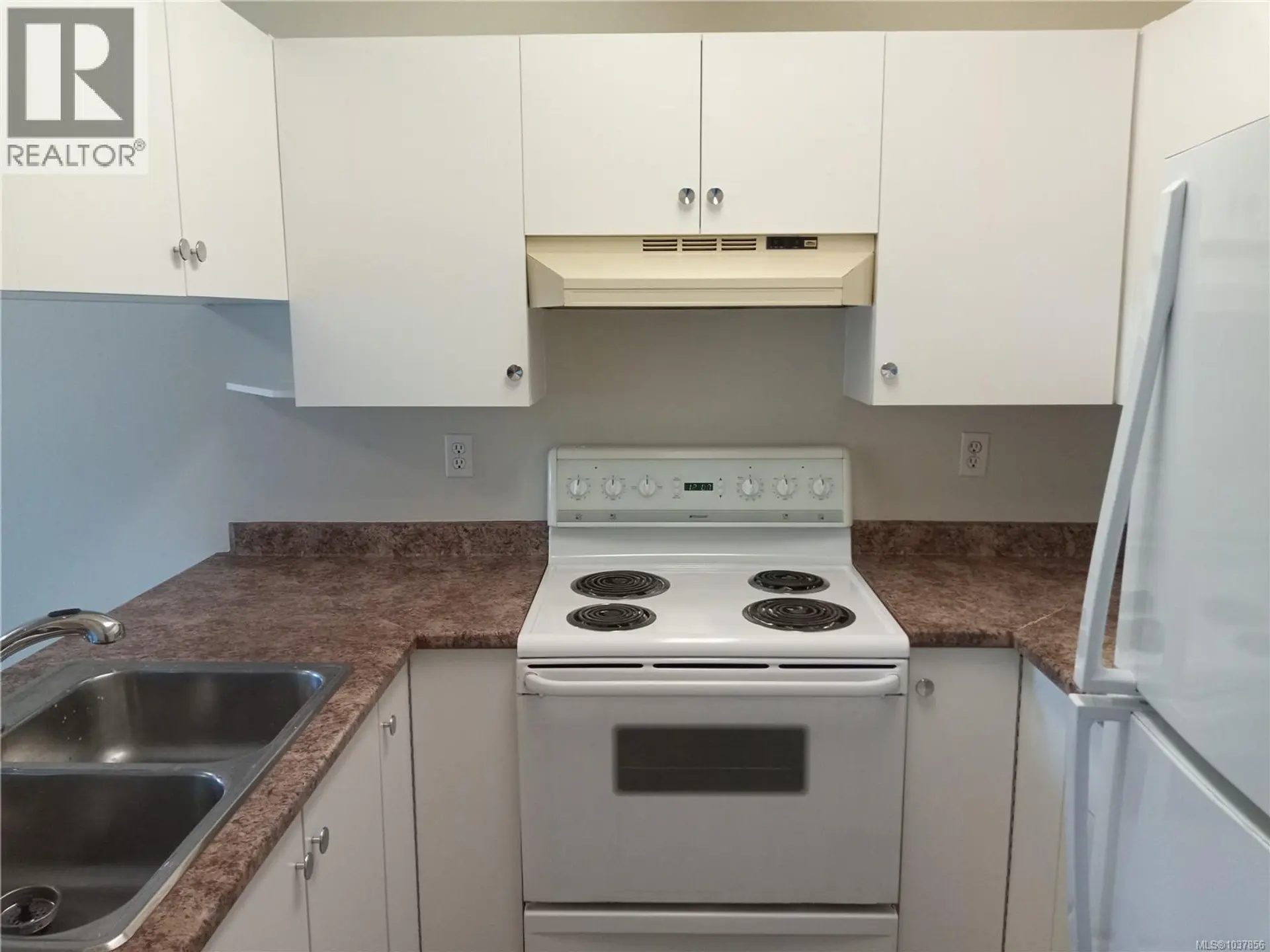 #1 274 Harwell Rd - Image 6