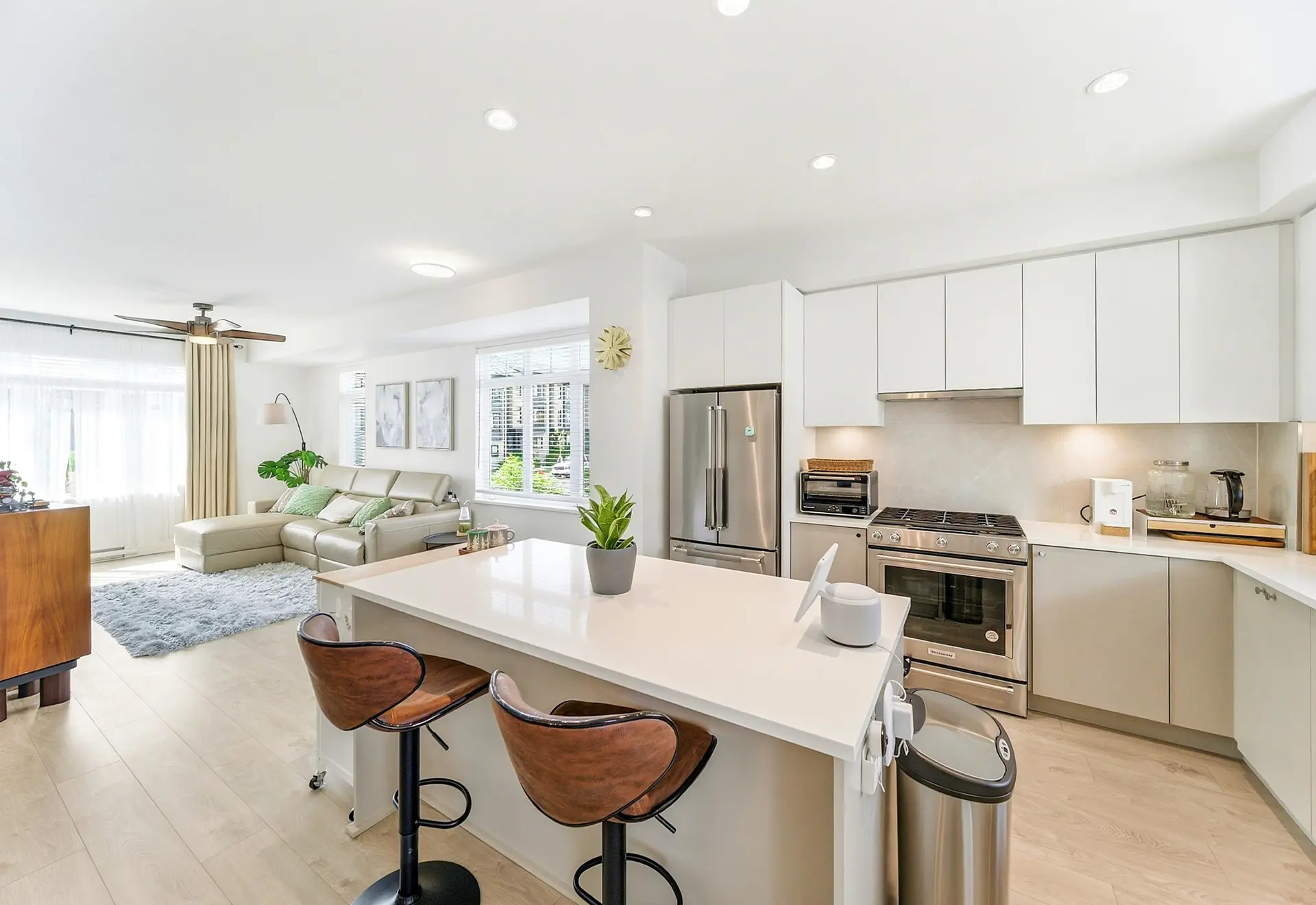 Property at #8 2070 Oak Meadows Drive, Surrey, BC
