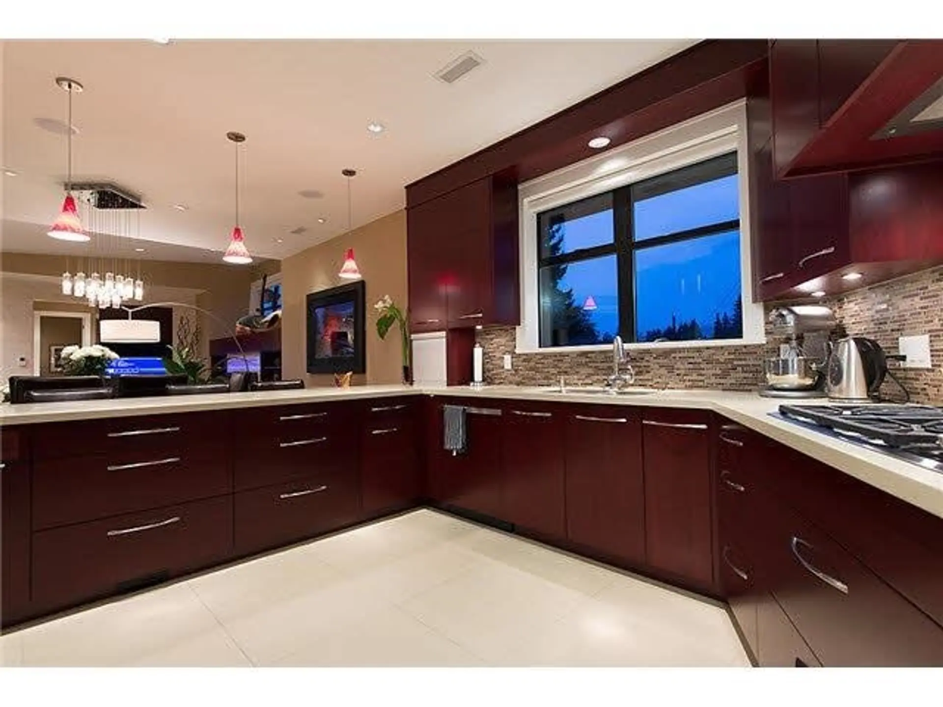 944 Beaconsfield Road - Image 9