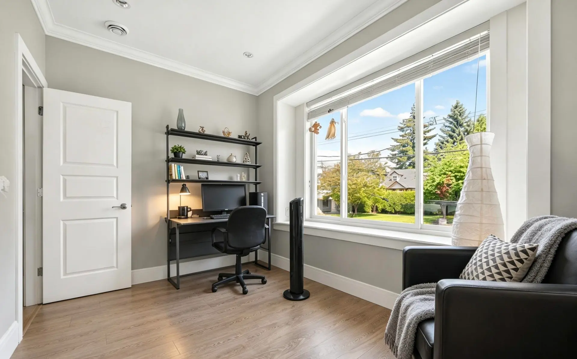 3034 Kings Avenue - Image 6