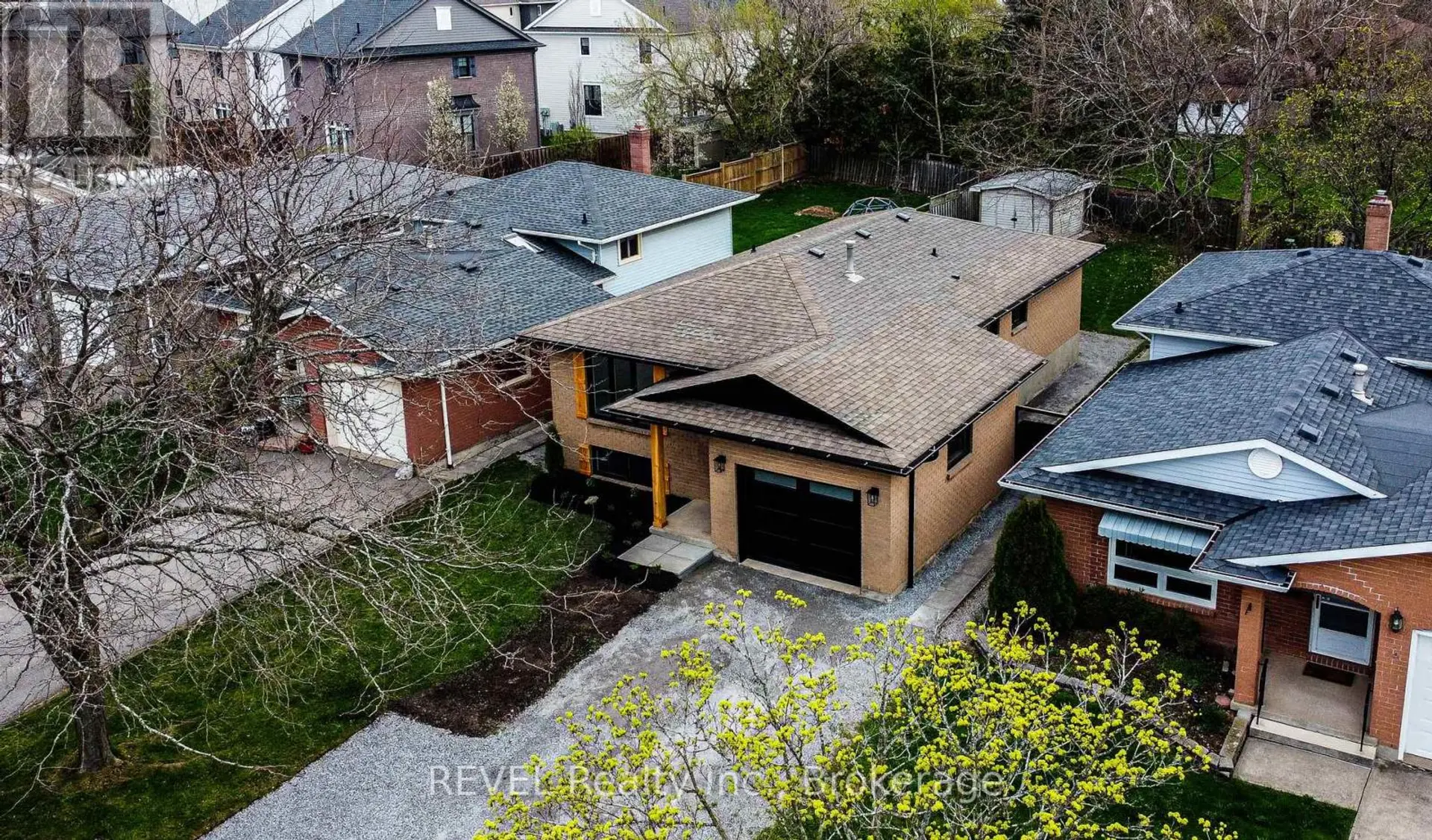 12 ANDREA DRIVE - Image 2