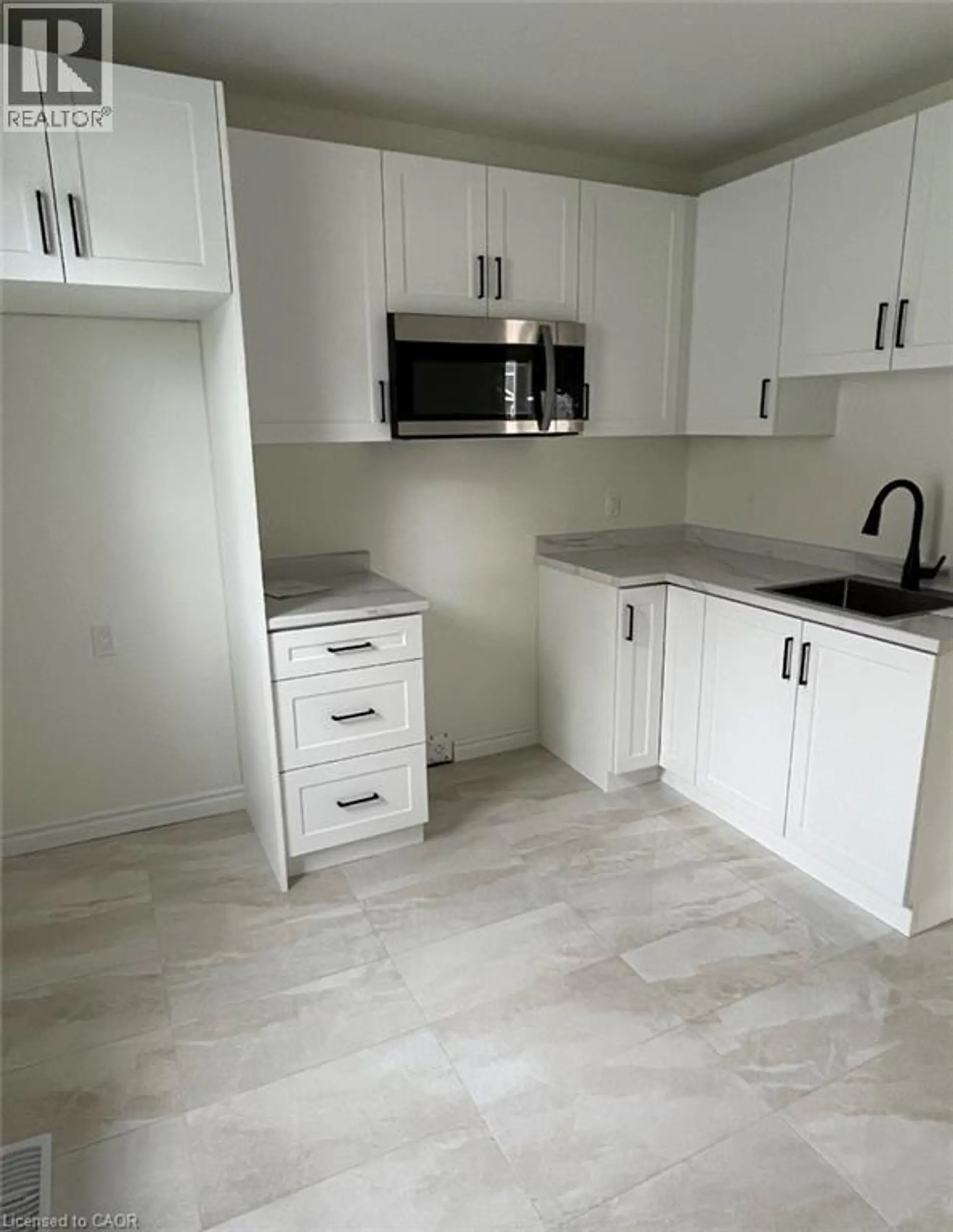 13 STANLEY Street - Image 3