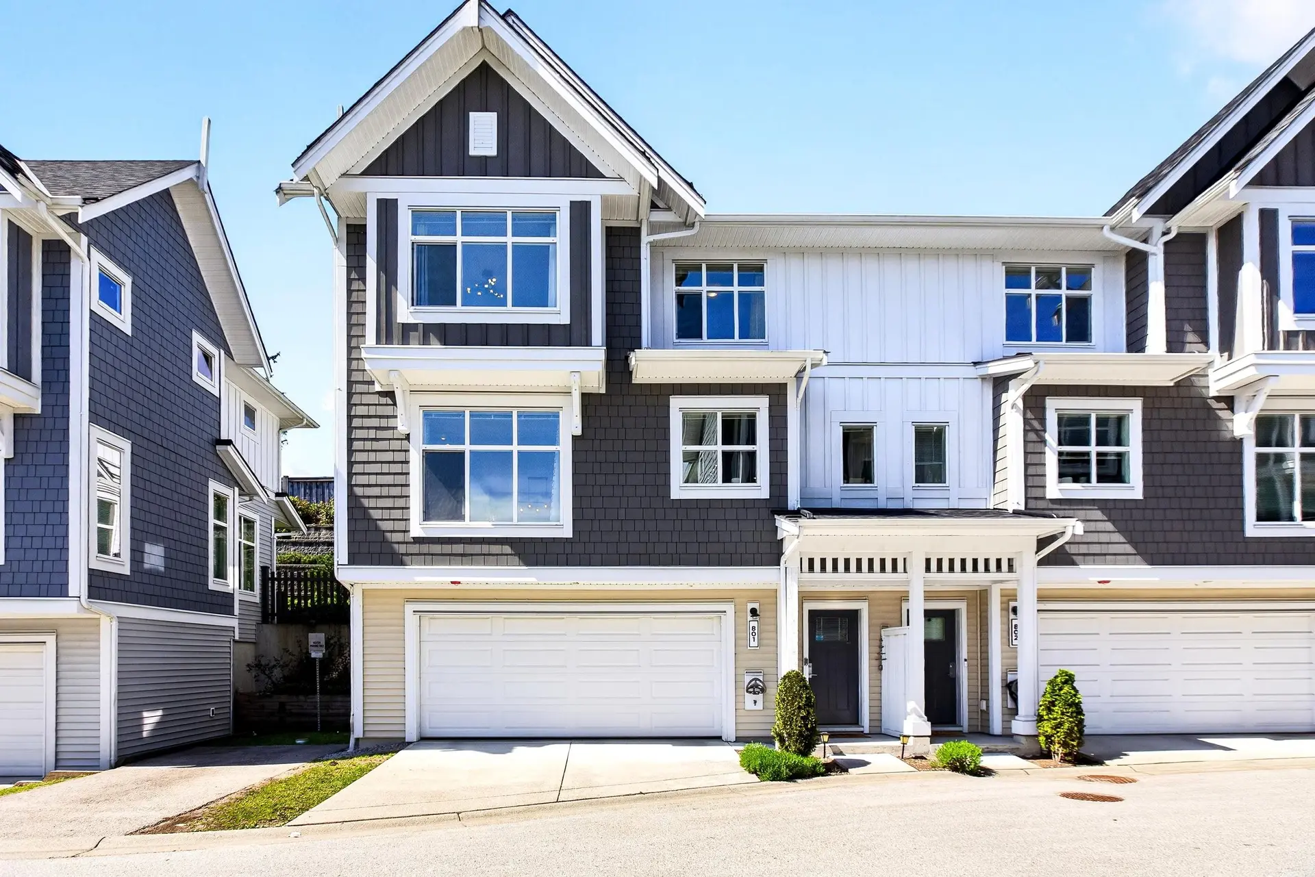 Property at #801 11295 Pazarena Place, Maple Ridge, BC