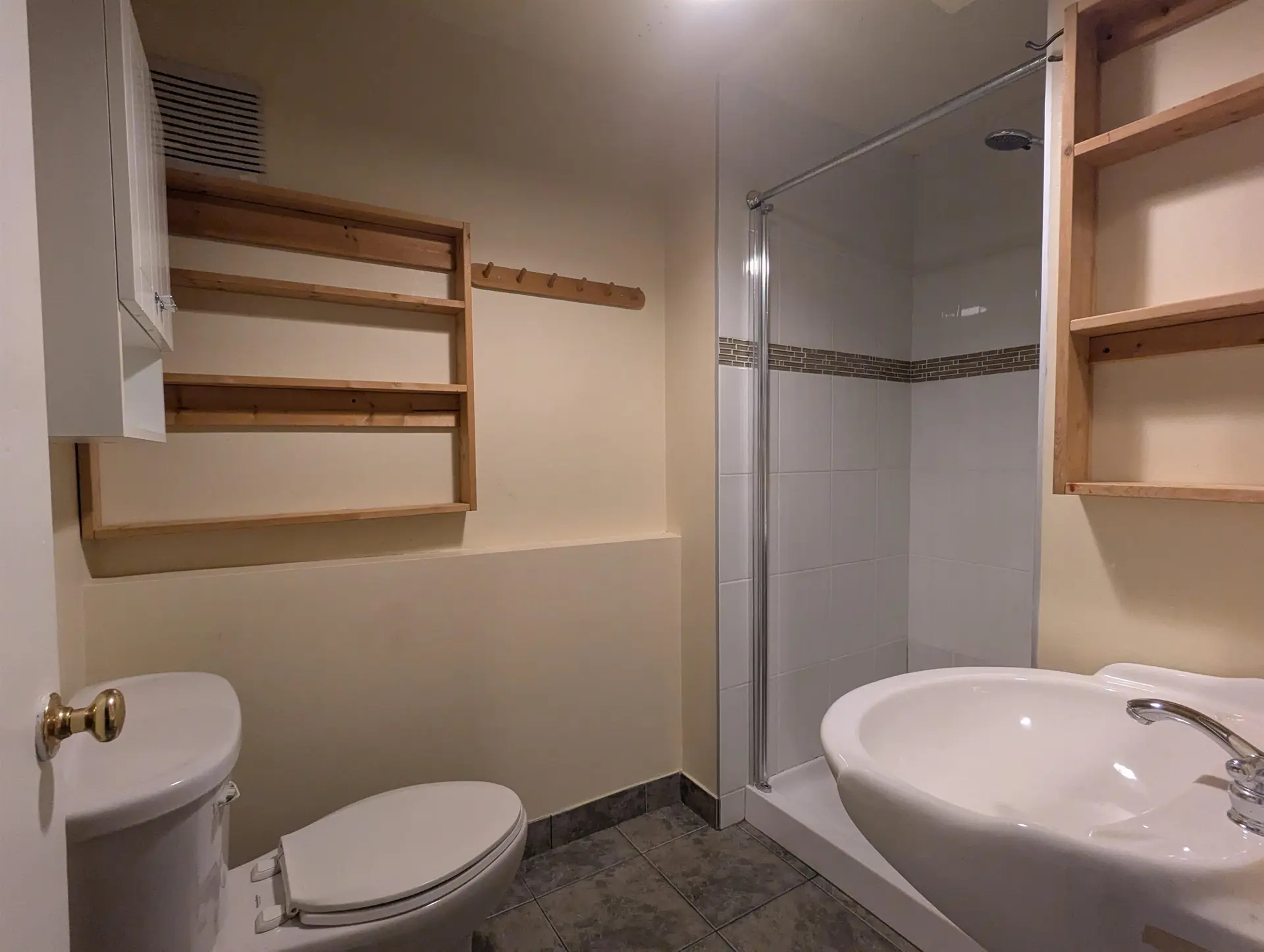 8052 11th Avenue - Image 12