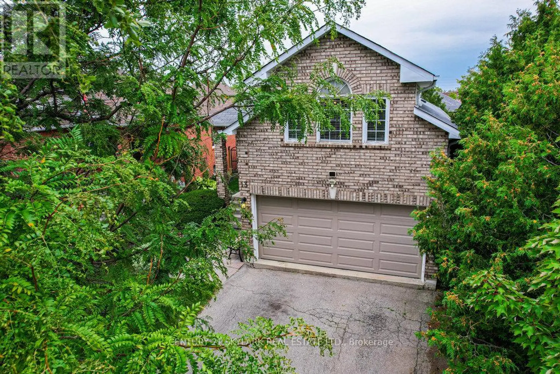 13 PAULETTE WAY - Image 1