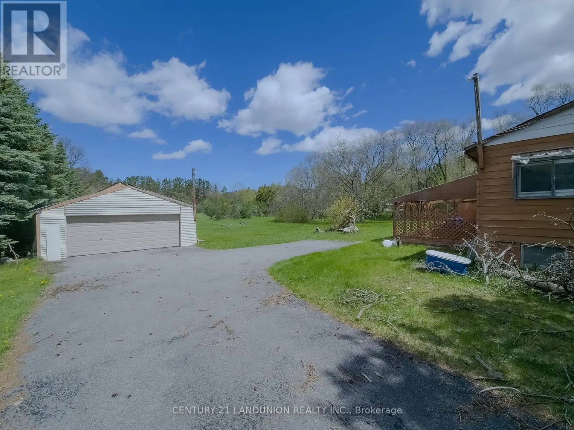 4192 VIVIAN ROAD - Image 4