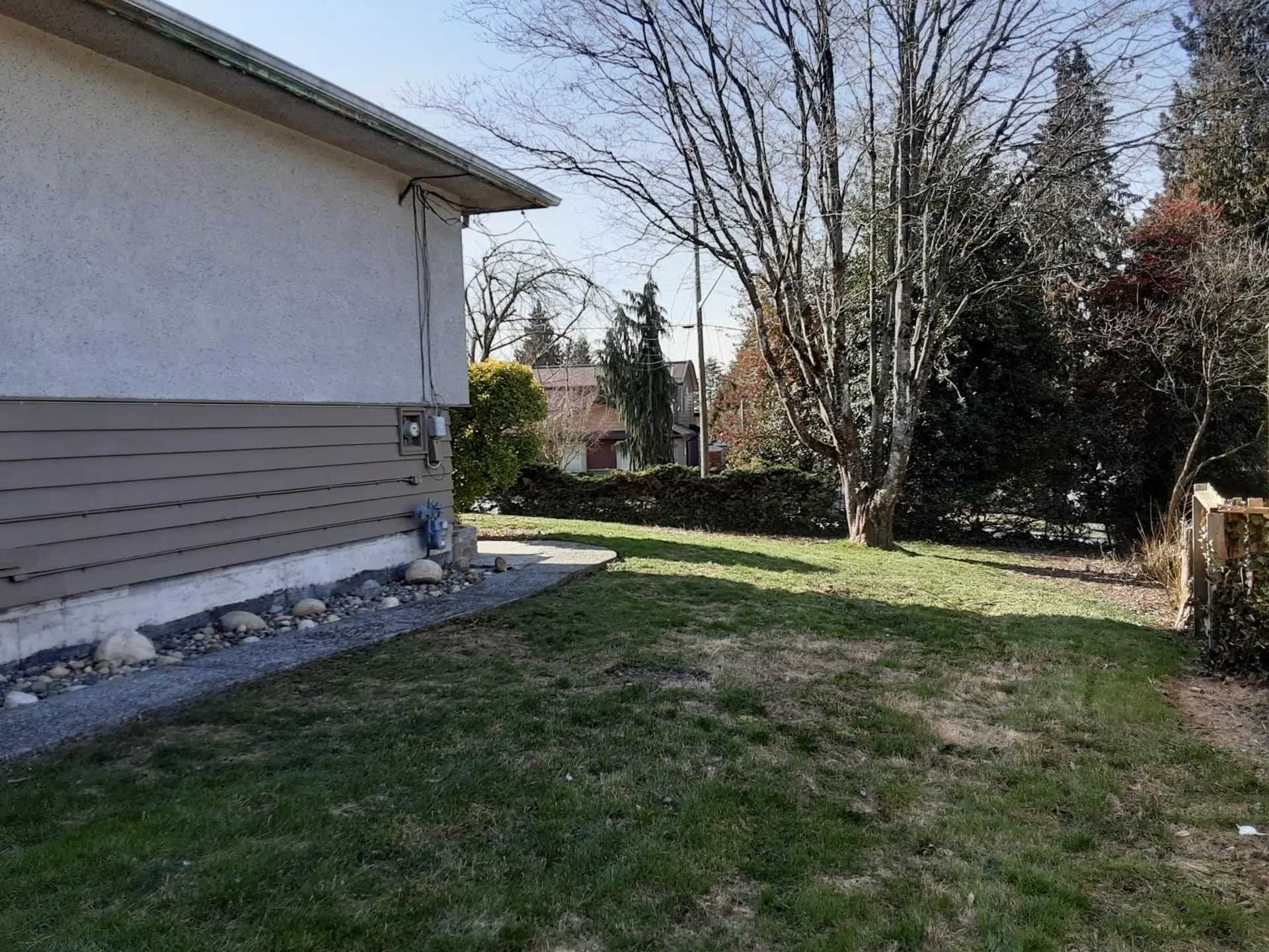 9720 Crown Crescent - Image 12