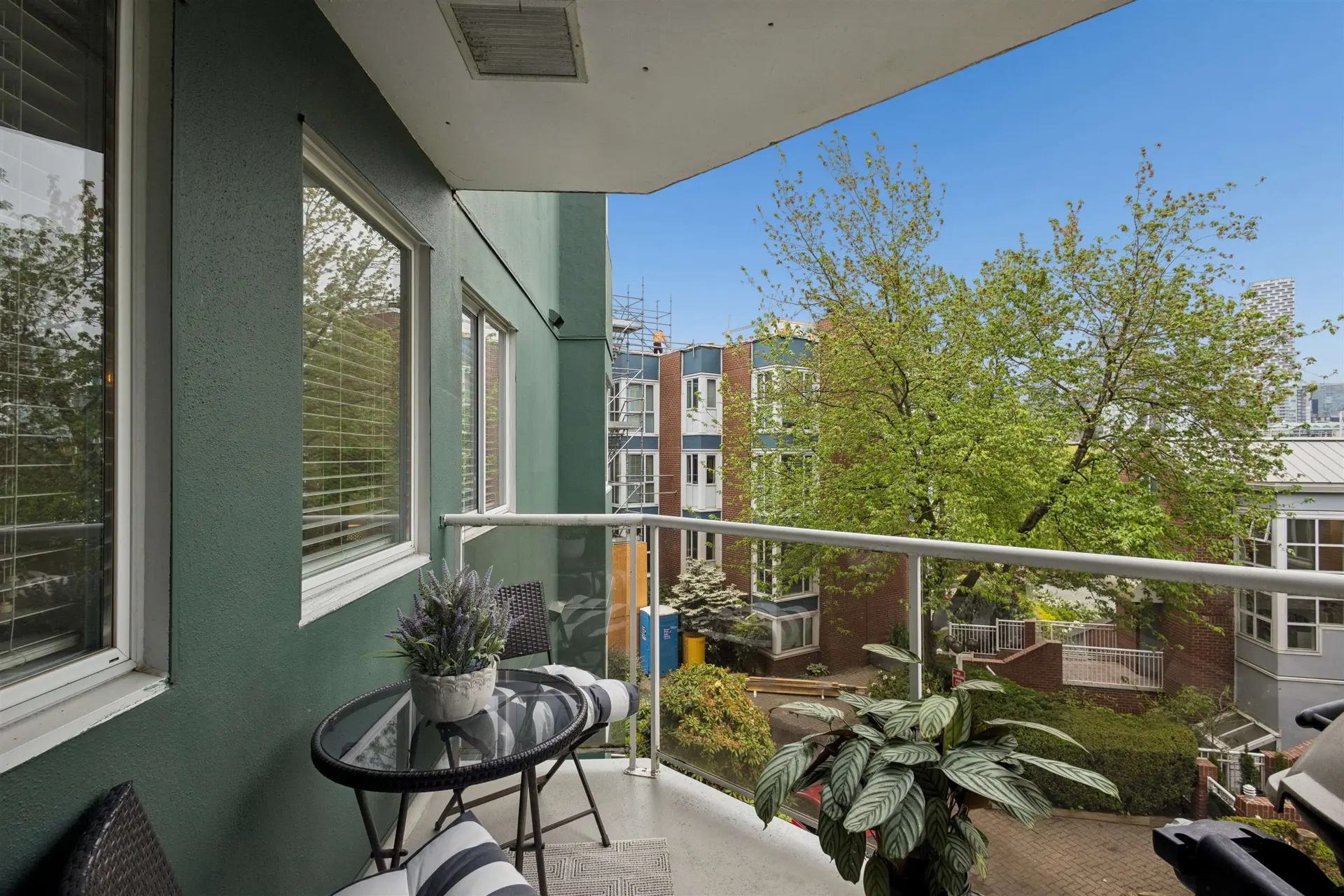 #303 1508 Mariner Walk - Image 10