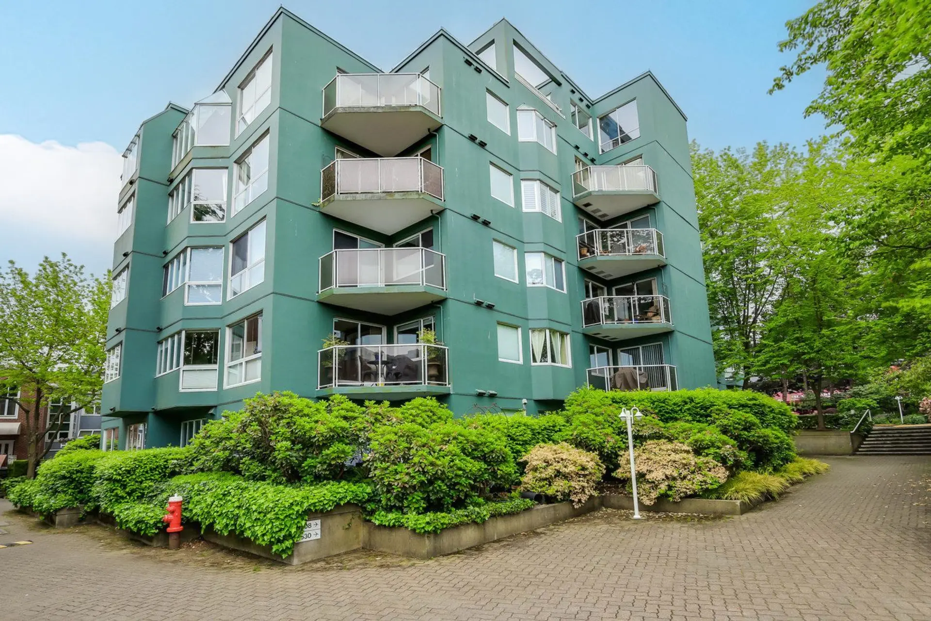 #303 1508 Mariner Walk - Image 18