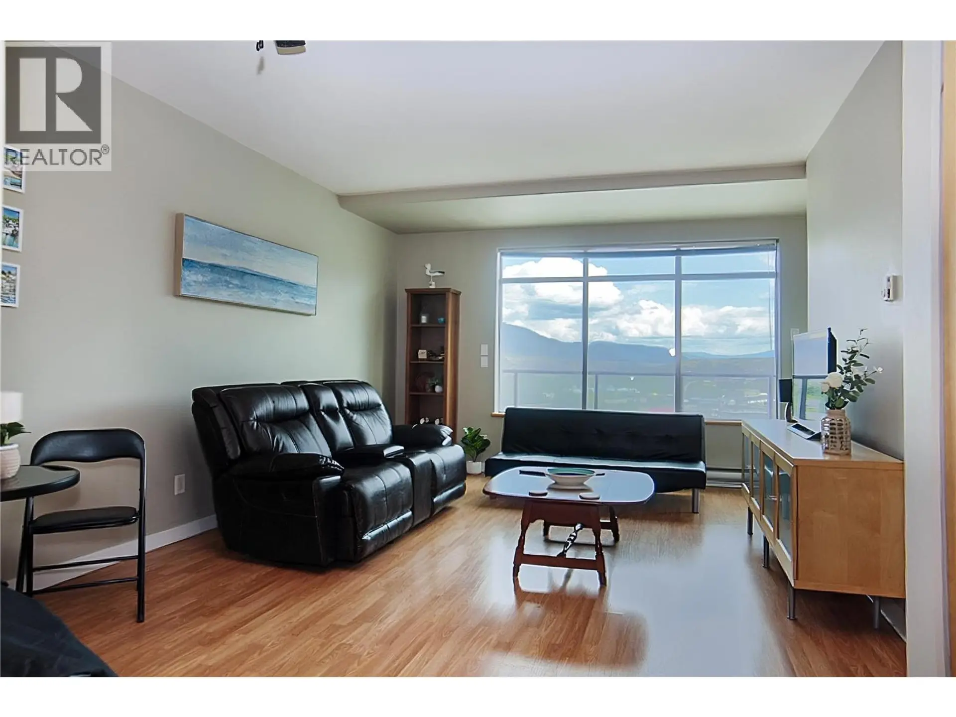 #906 619 VICTORIA Street - Image 11
