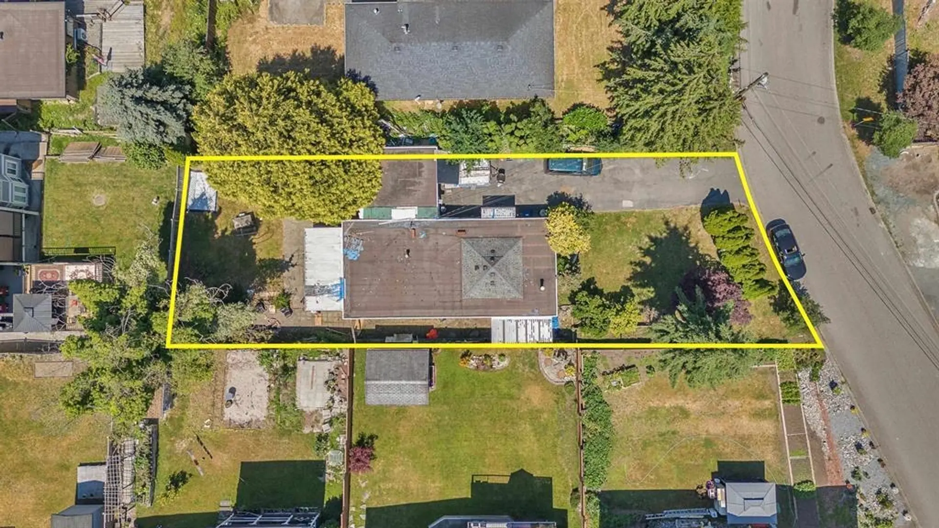 11277 134 Street - Image 2