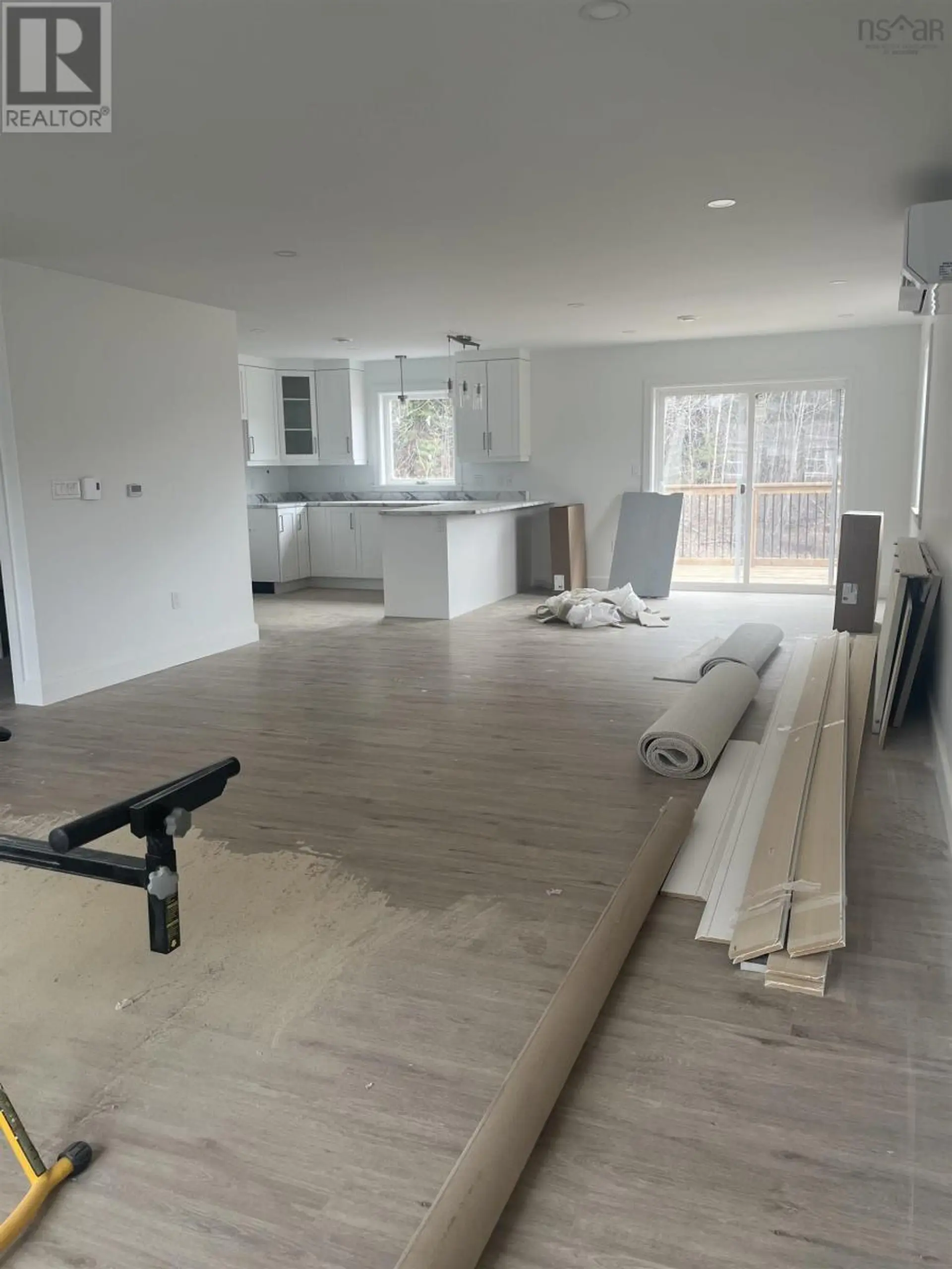 52 Kara Anne Court - Image 4