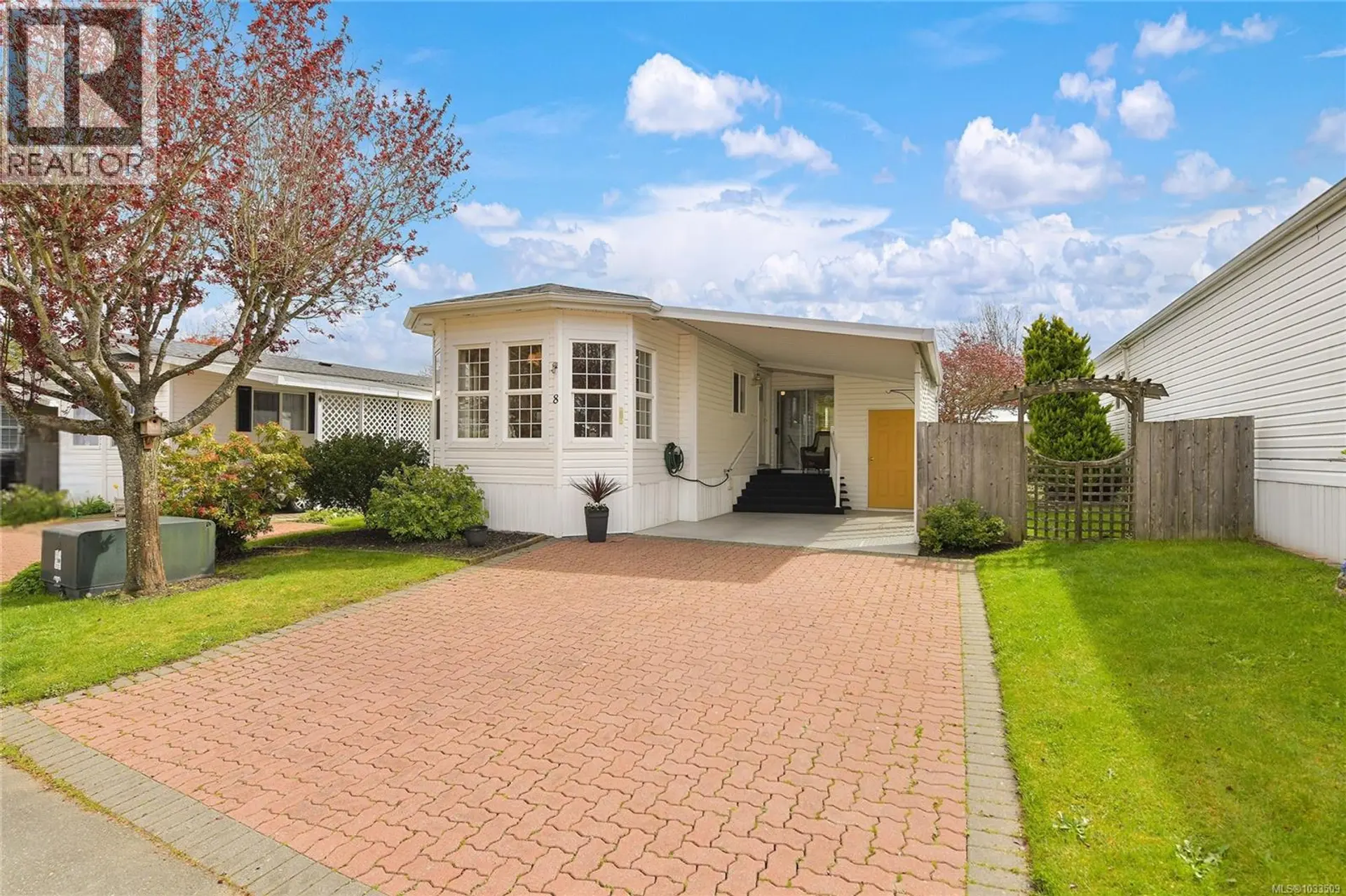 Property at #8 7401 Central Saanich Rd, Central Saanich, BC