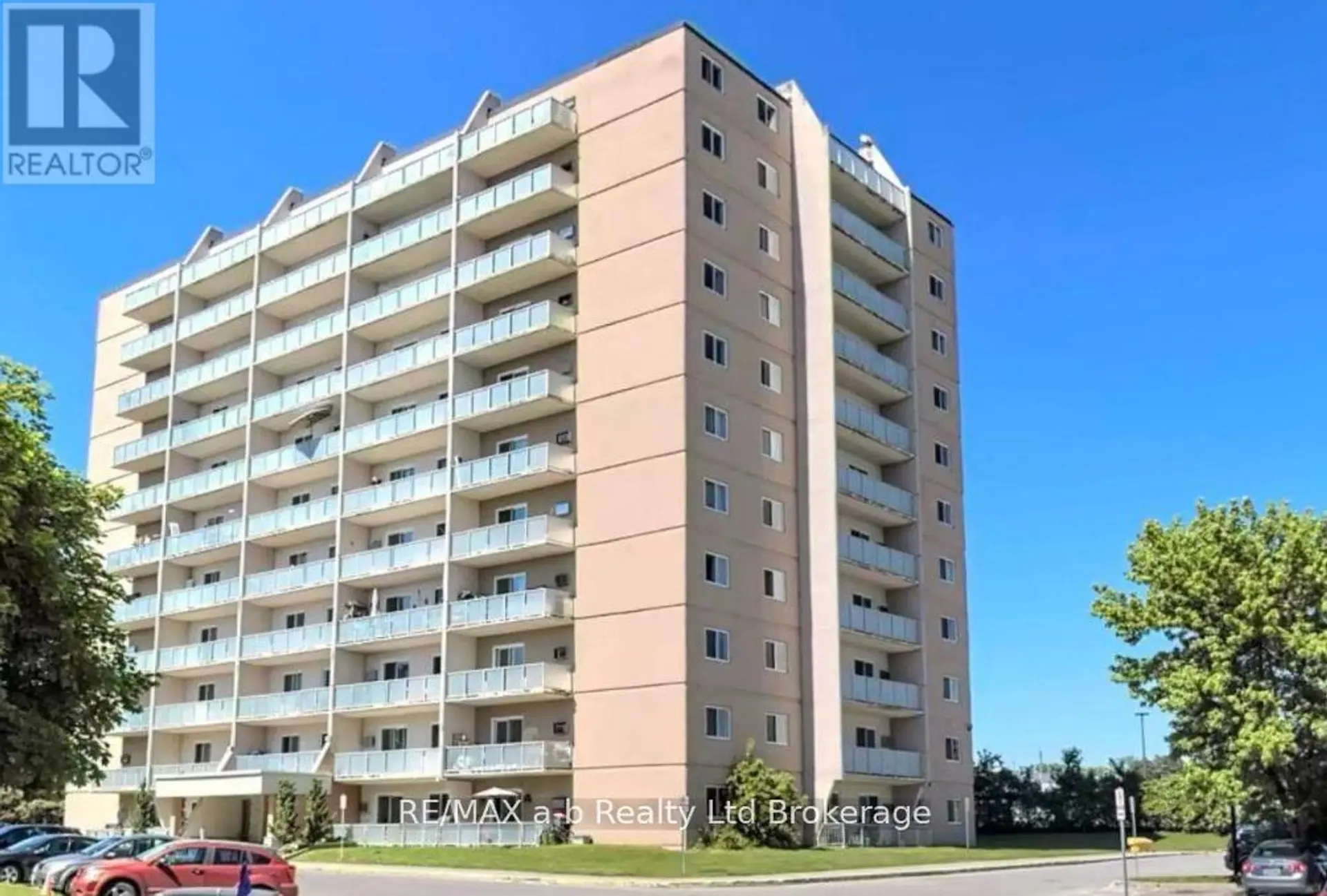 #501 583 MORNINGTON AVENUE - Image 5