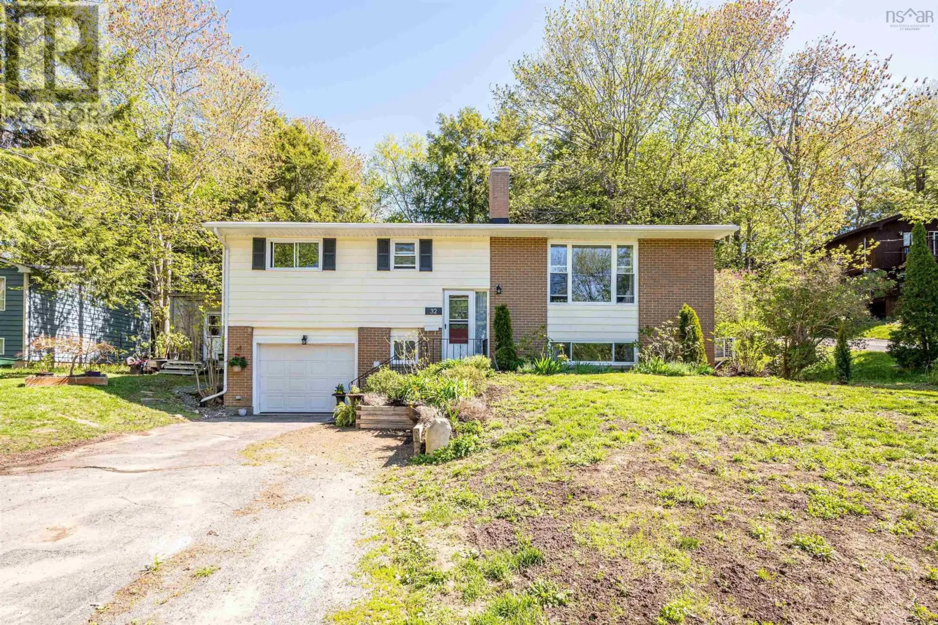 Property at 32 Martyn Drive, Fall River, NS