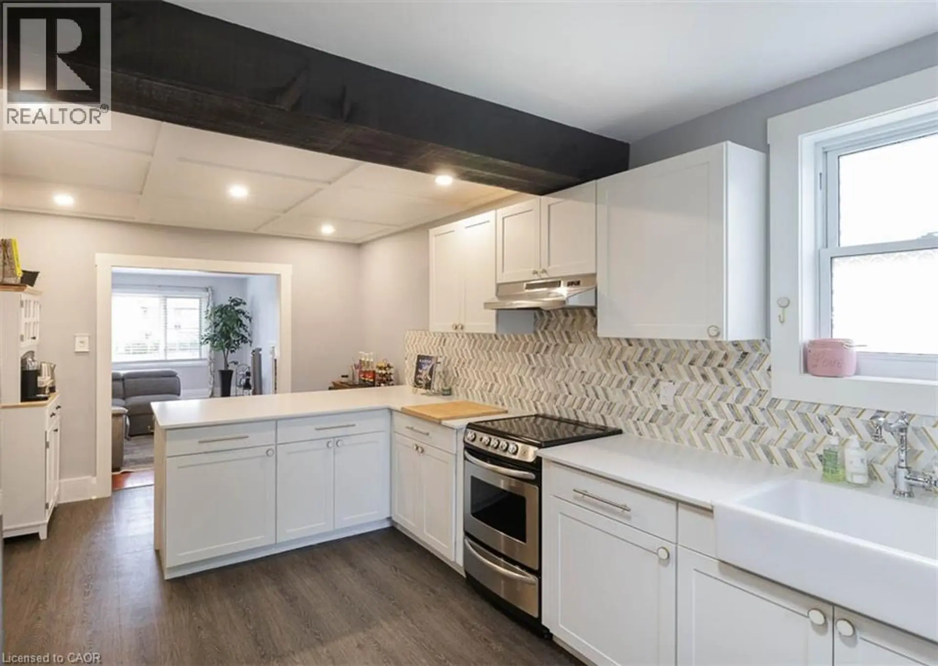 241 VINE Street - Image 6