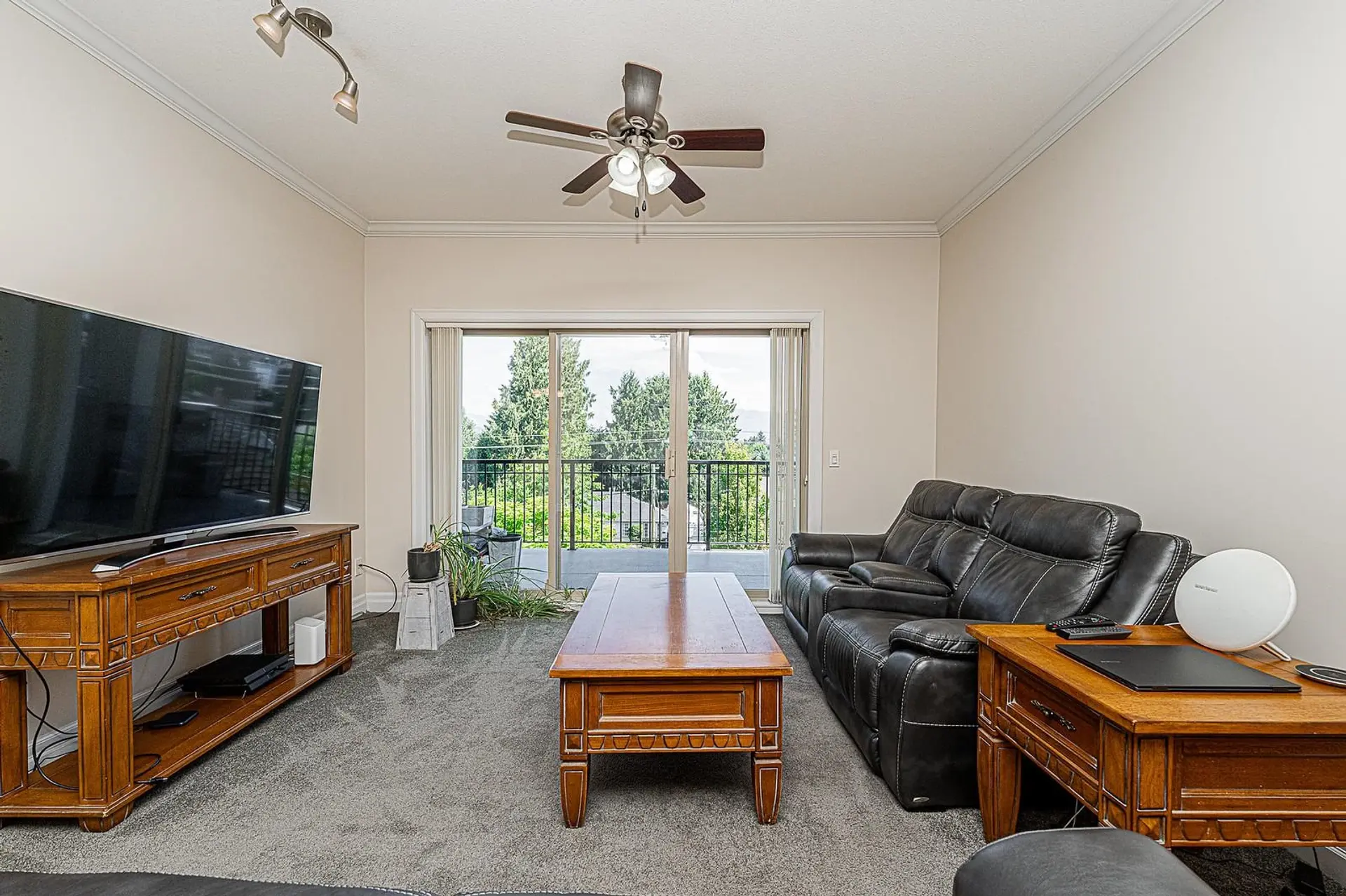 #305 9270 Edward Street - Image 2