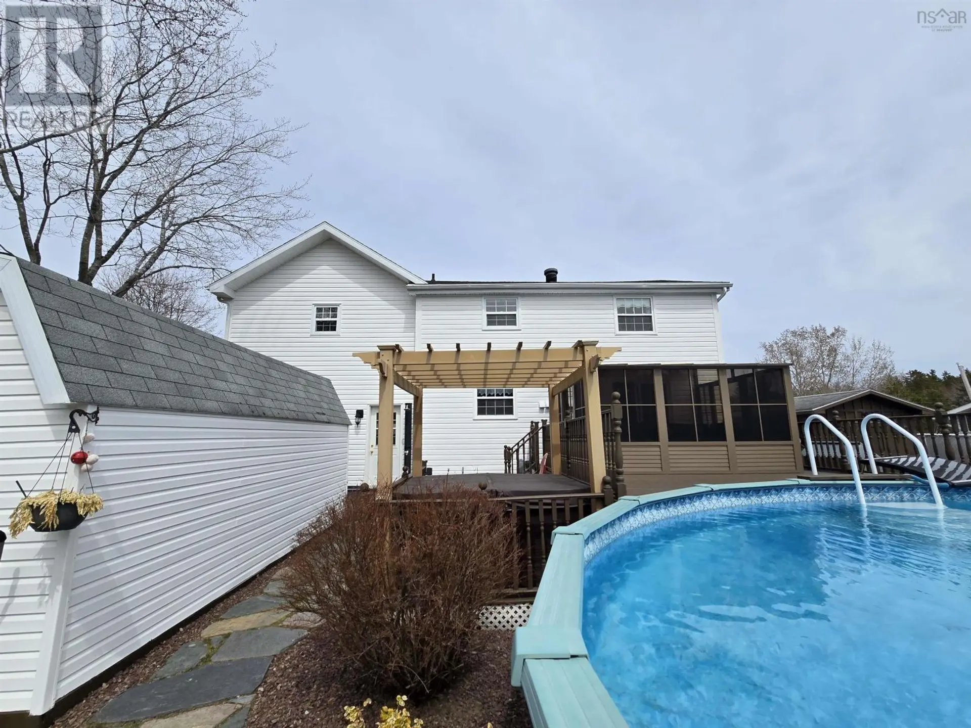 80 Parkwood Drive - Image 4