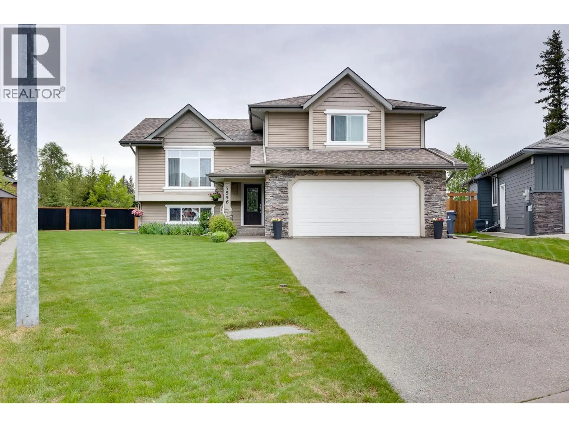 Property at 7556 HOUGH PLACE, Prince George, BC