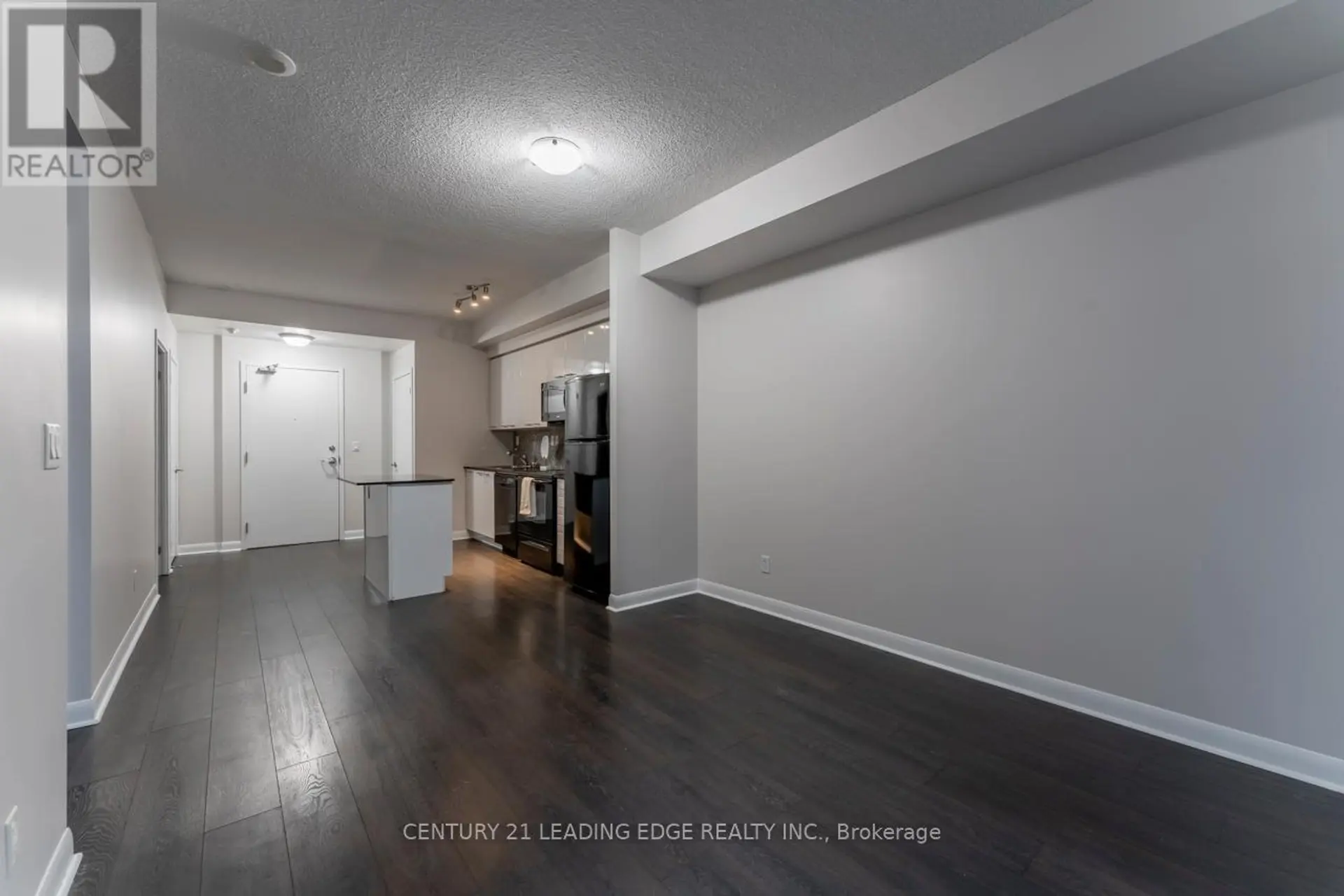 #517 15 BRUYERES MEWS - Image 7