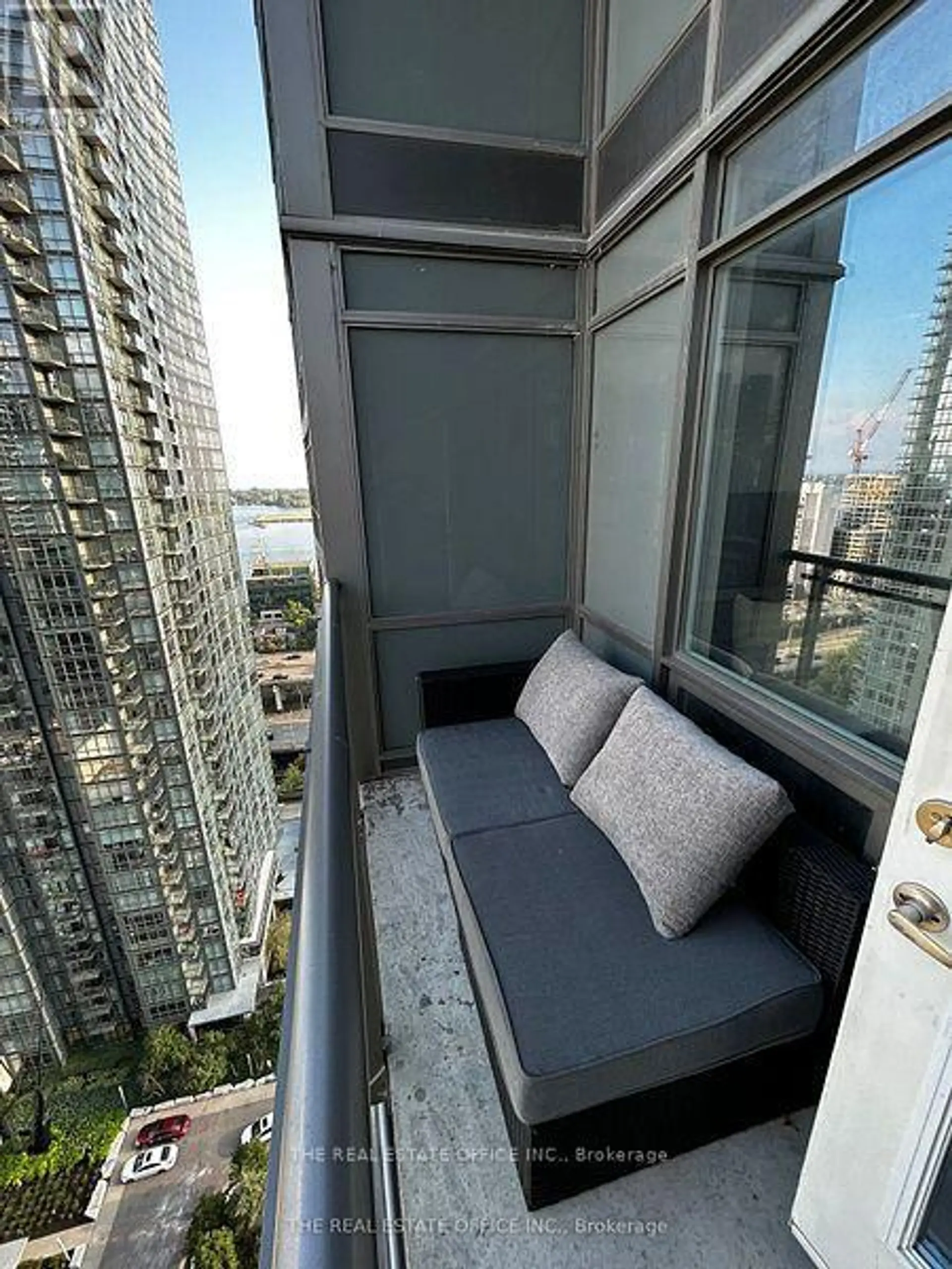 #2808 15 FORT YORK BOULEVARD - Image 17