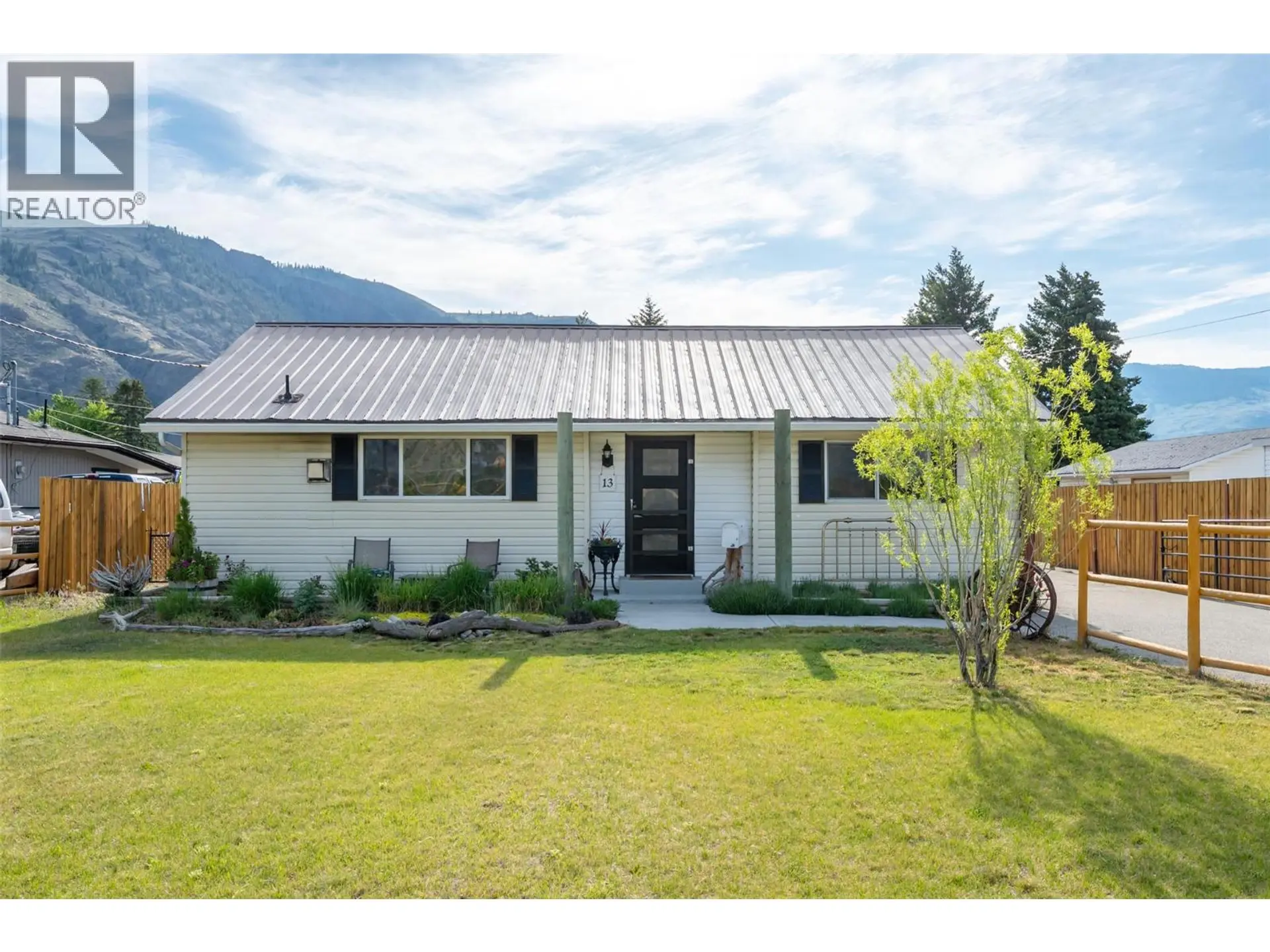 Property at 13 Hwy 3A Highway, Keremeos, BC