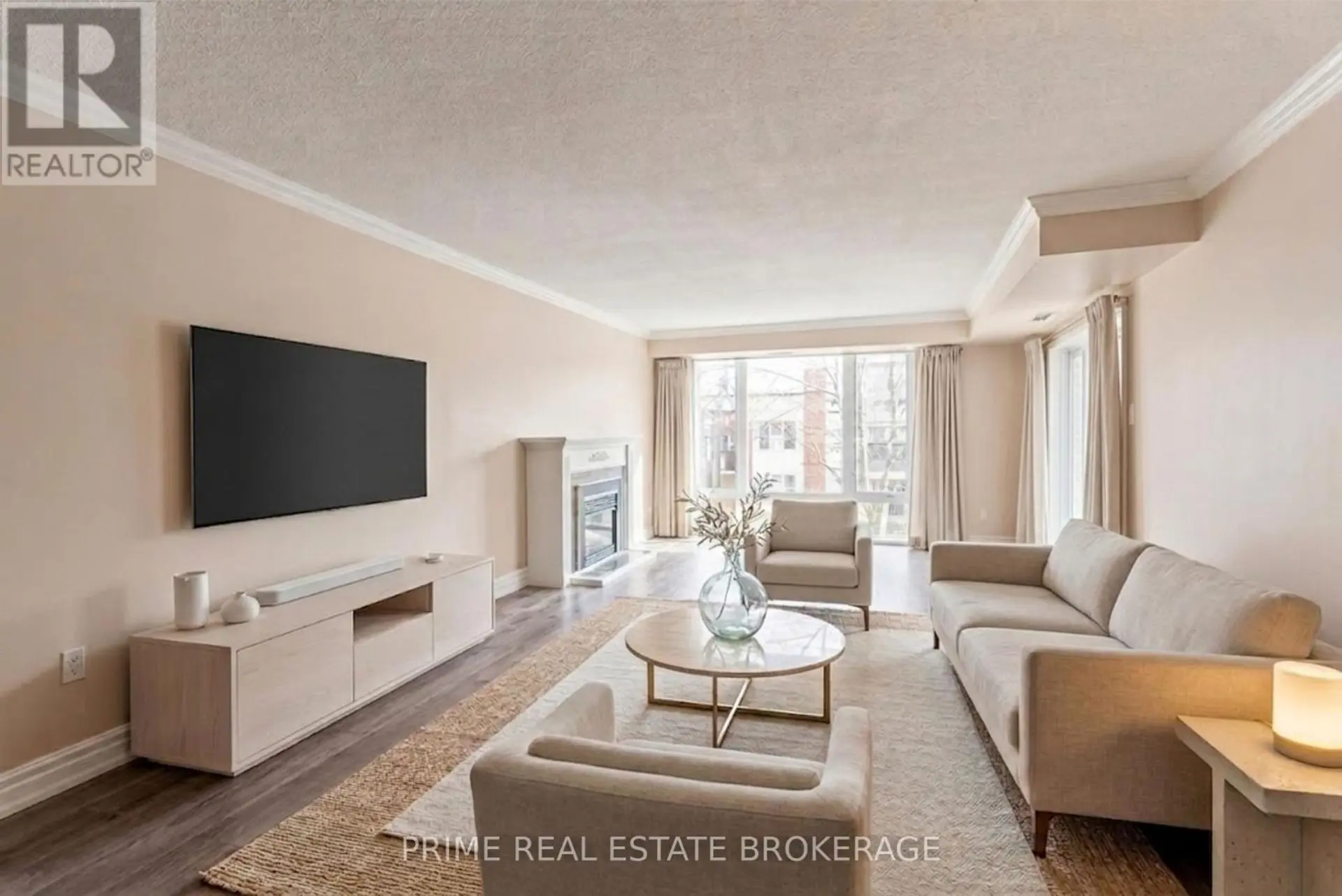 #204 693 WINDERMERE ROAD - Image 4