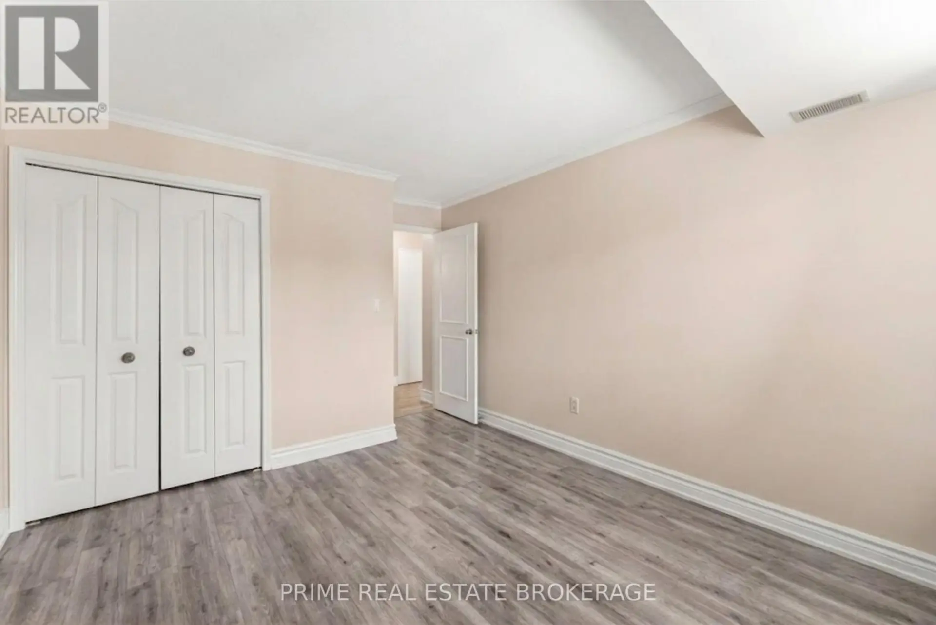 #204 693 WINDERMERE ROAD - Image 13