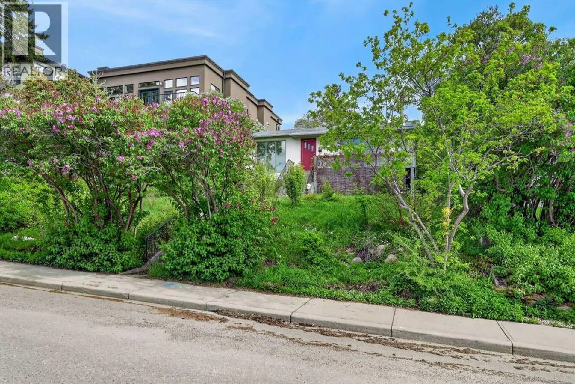 2006 30 Avenue SW - Image 15