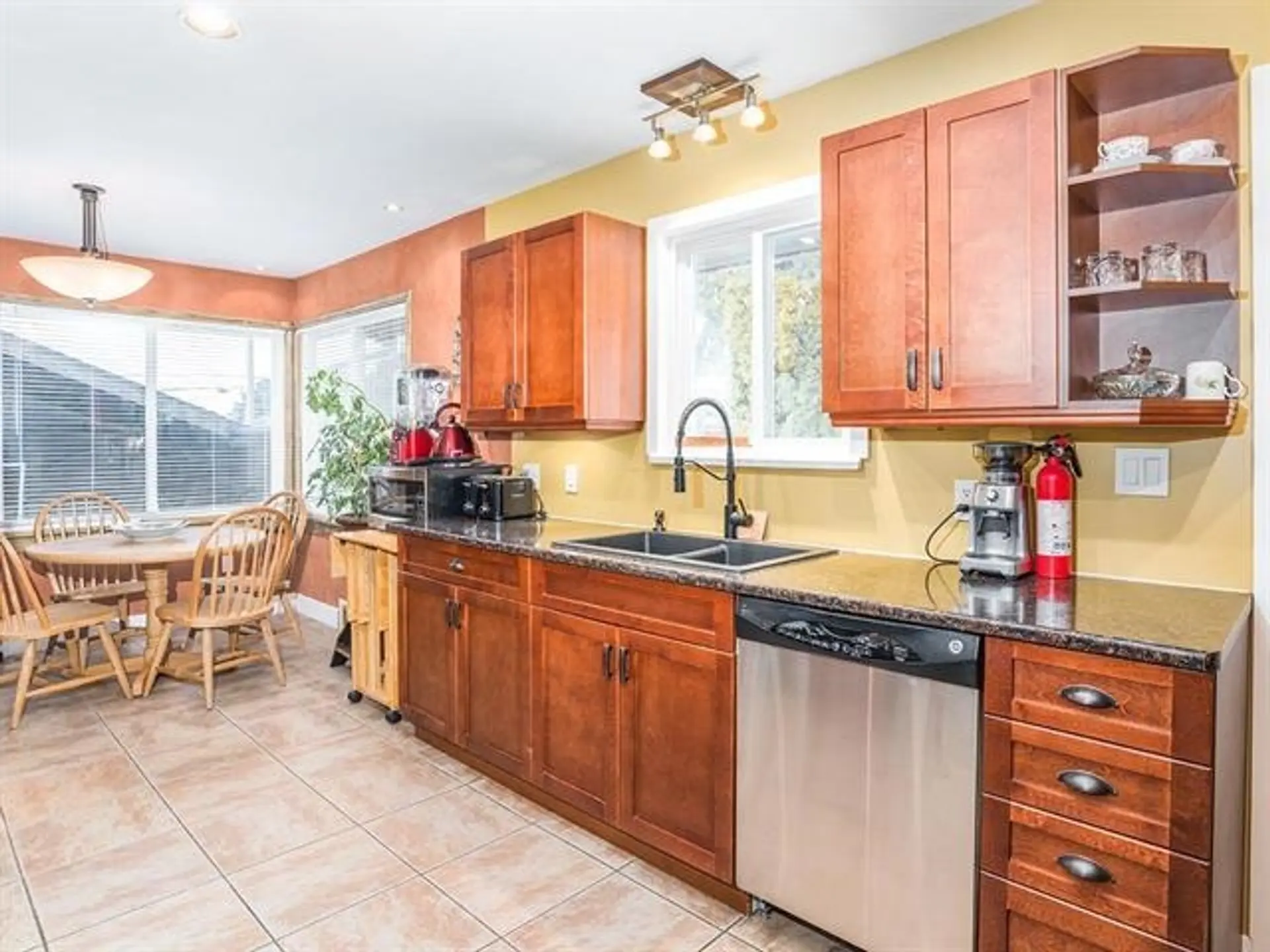 11719 75a Avenue - Image 3