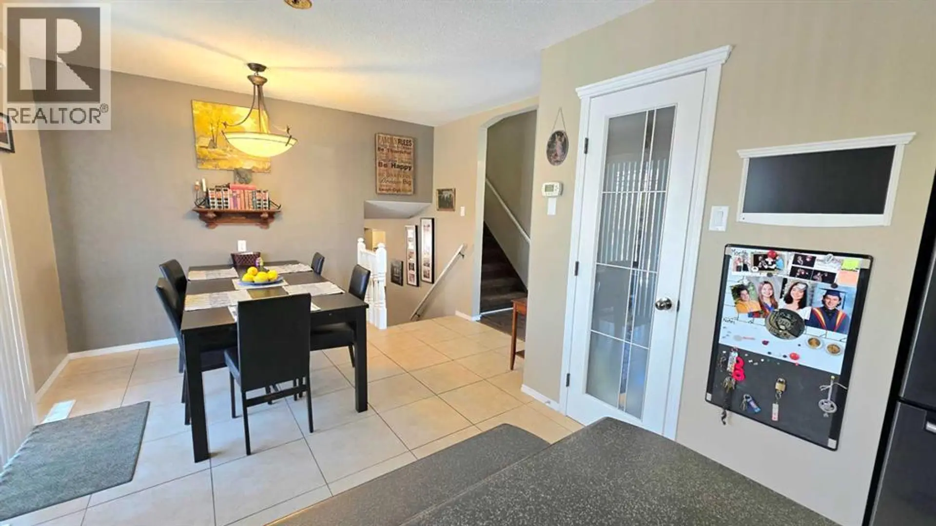9518 125 Avenue - Image 2