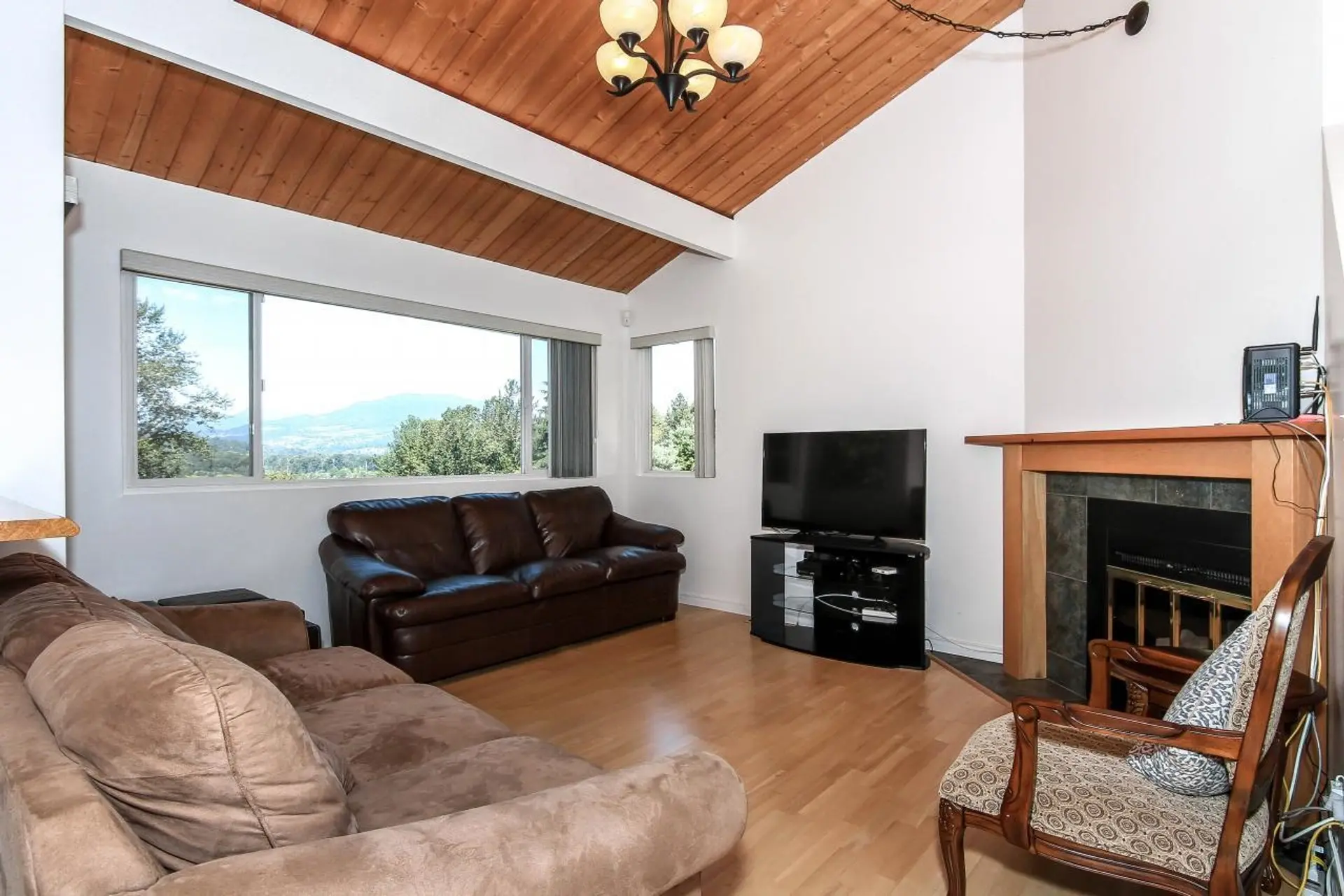 Property at 1525 Elinor Crescent, Port Coquitlam, BC