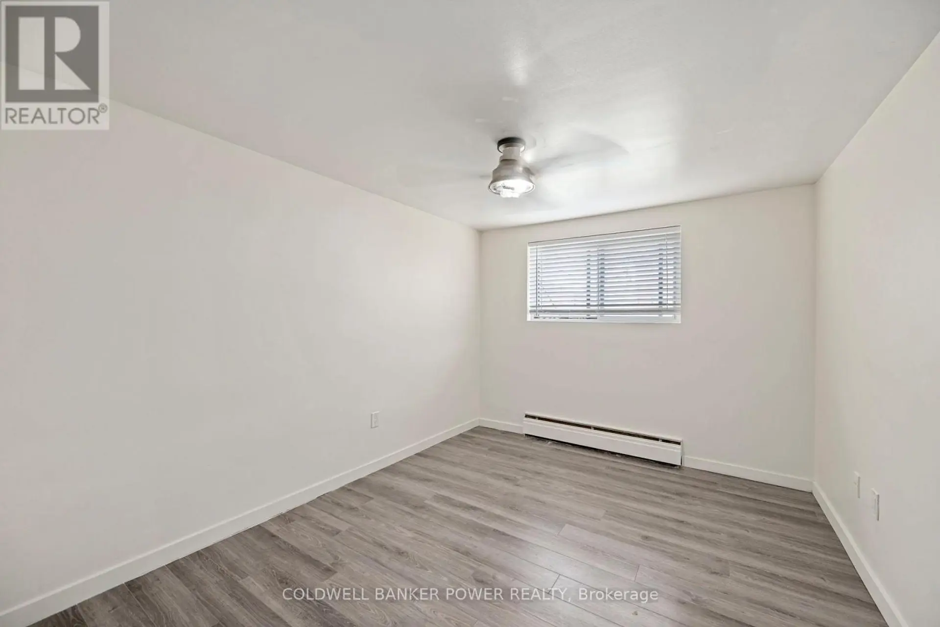 #110 1830 DUMONT STREET - Image 11