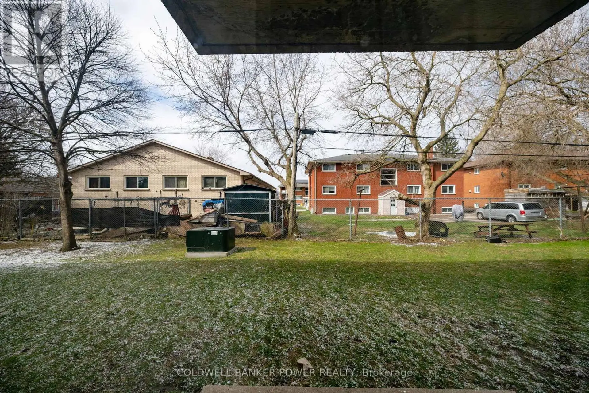 #110 1830 DUMONT STREET - Image 18