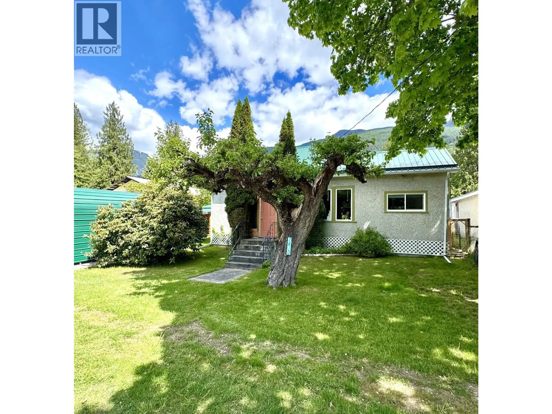Property at 1410 Eastman Avenue, Riondel, BC
