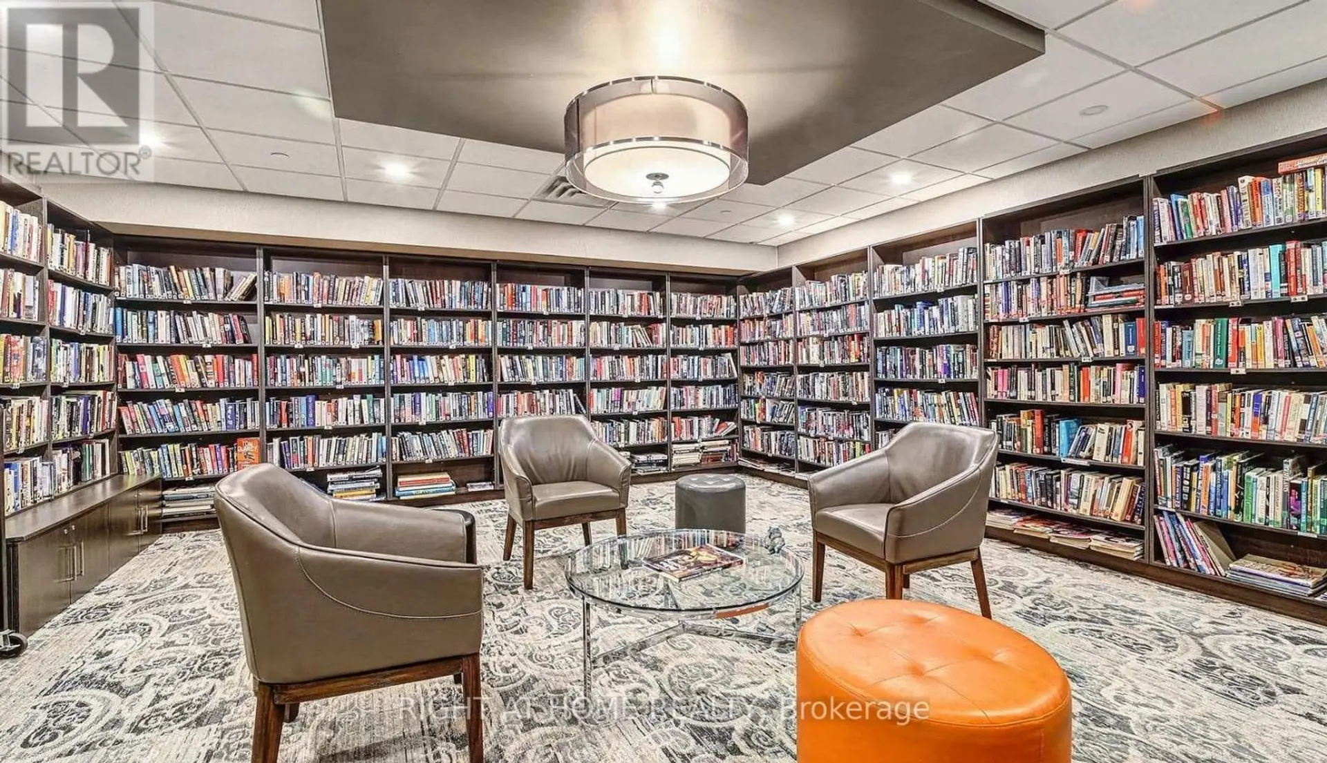 #607 80 QUEBEC AVENUE - Image 15