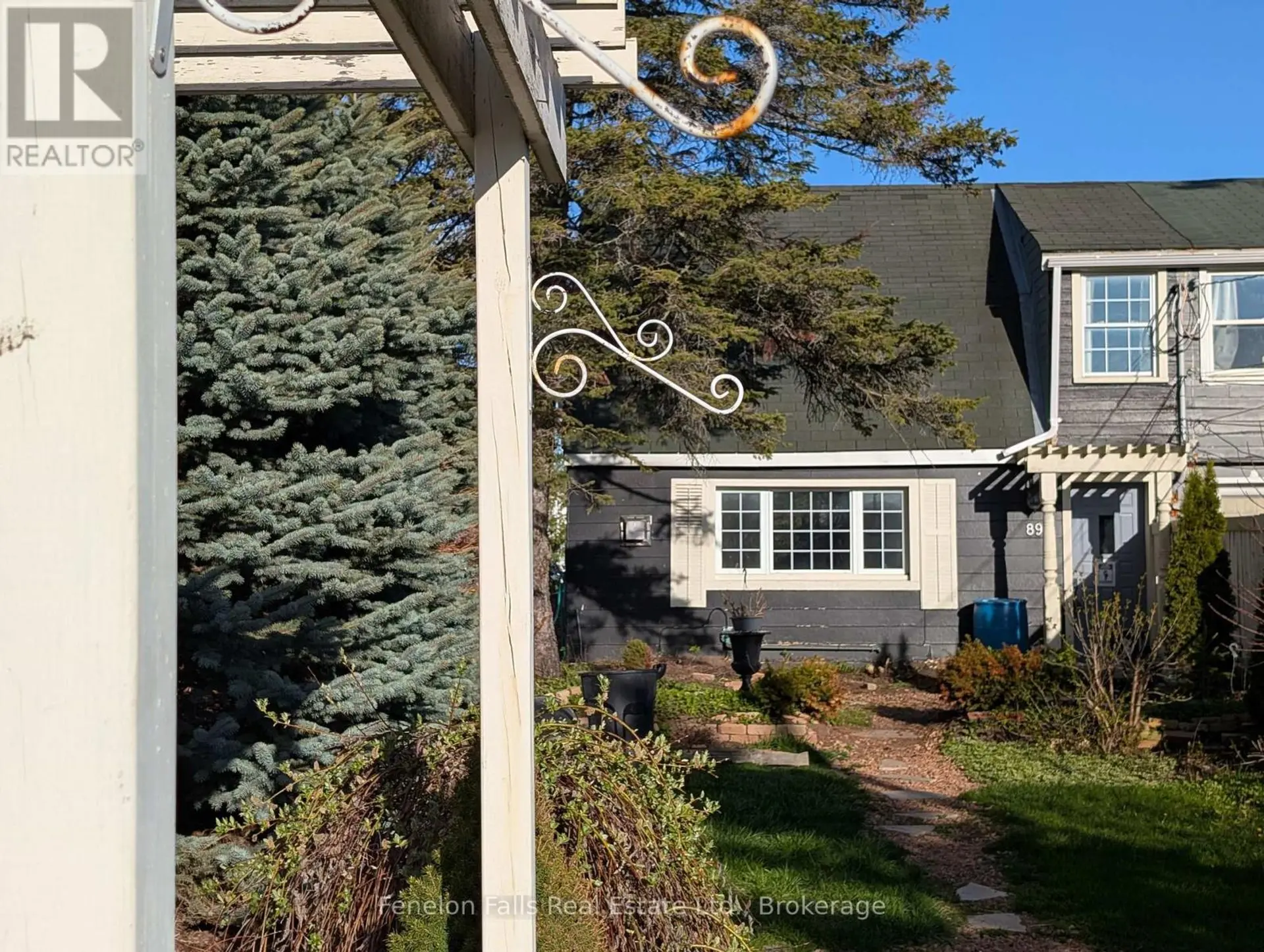 89 LINDSAY STREET - Image 2