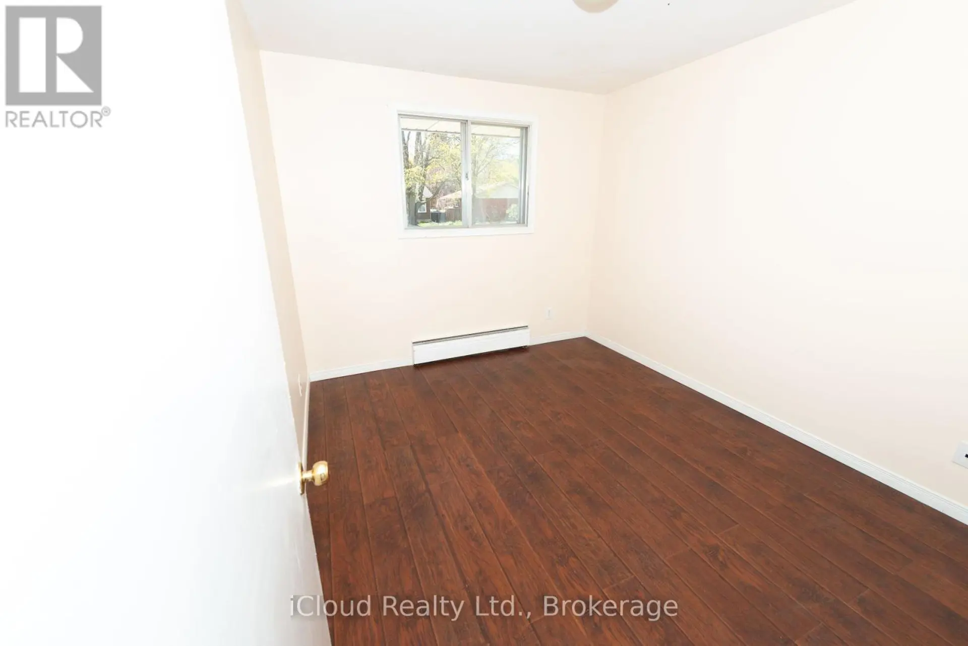 536 GLEN FORREST BOULEVARD - Image 8