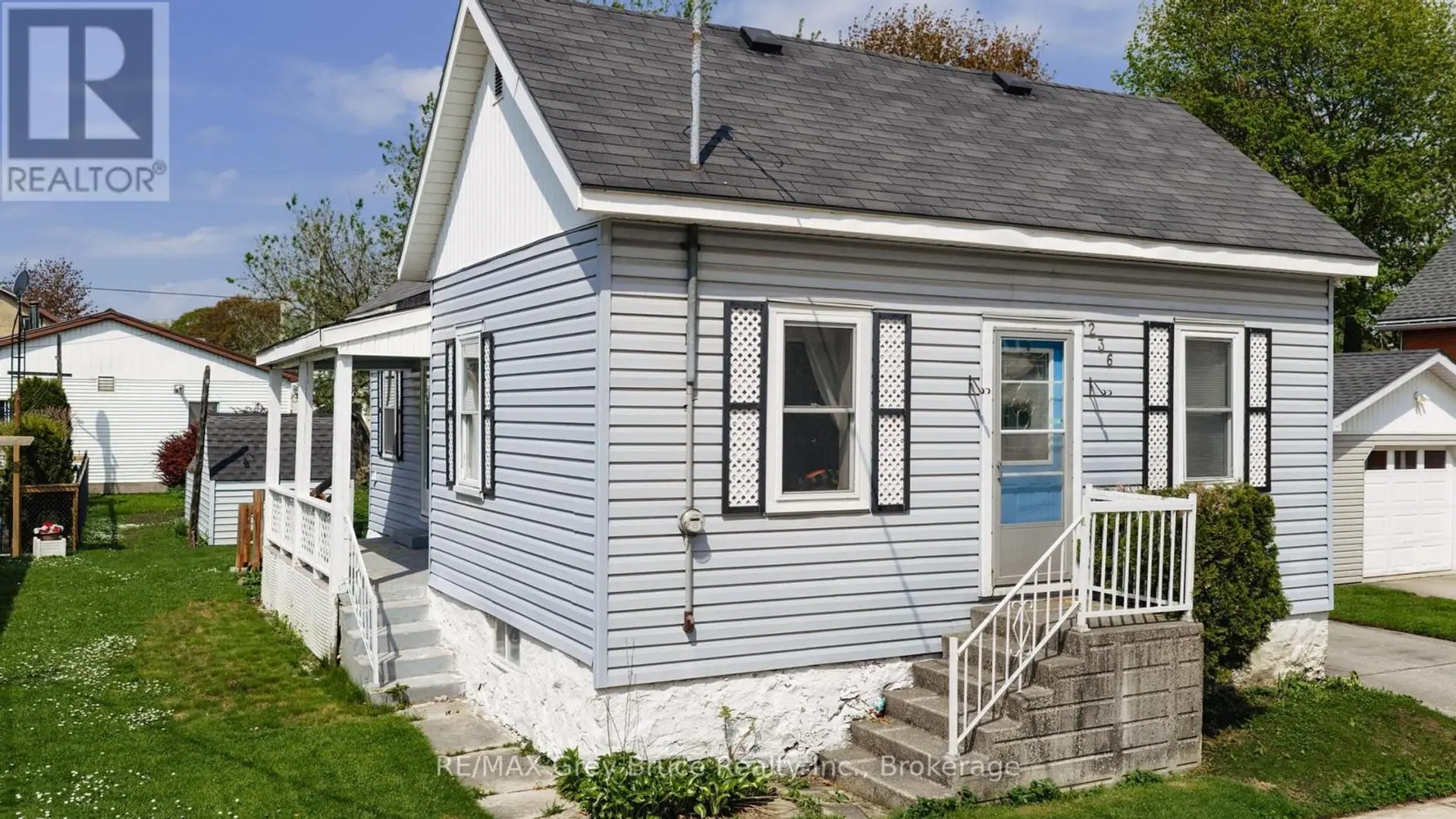236 2ND AVENUE S - Image 3