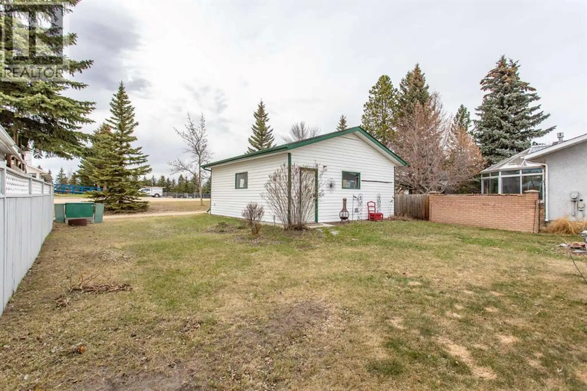 14 Lincoln Park - Image 10