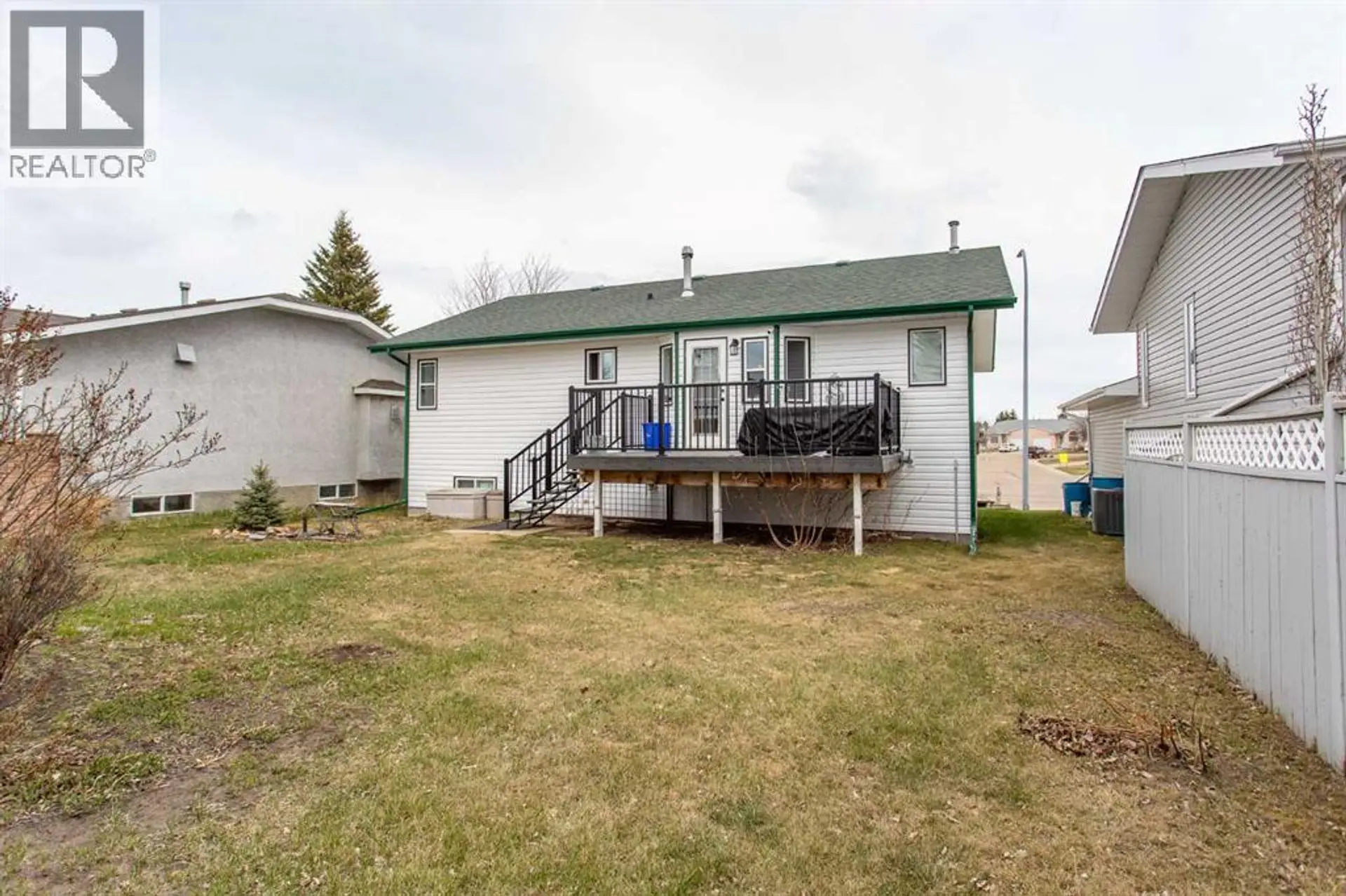 14 Lincoln Park - Image 13