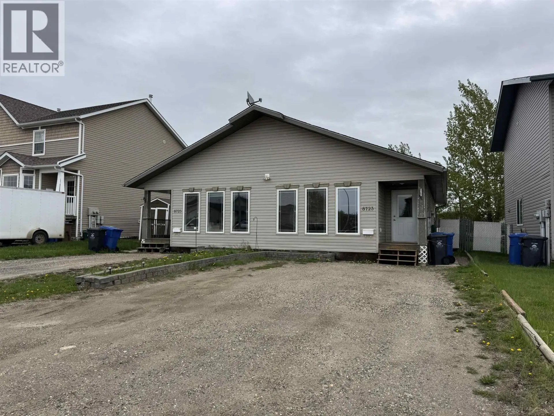 8723-8725 79A STREET - Image 14