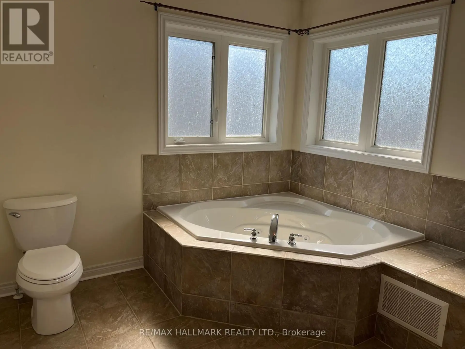 117 JAMES GOVAN DRIVE - Image 11