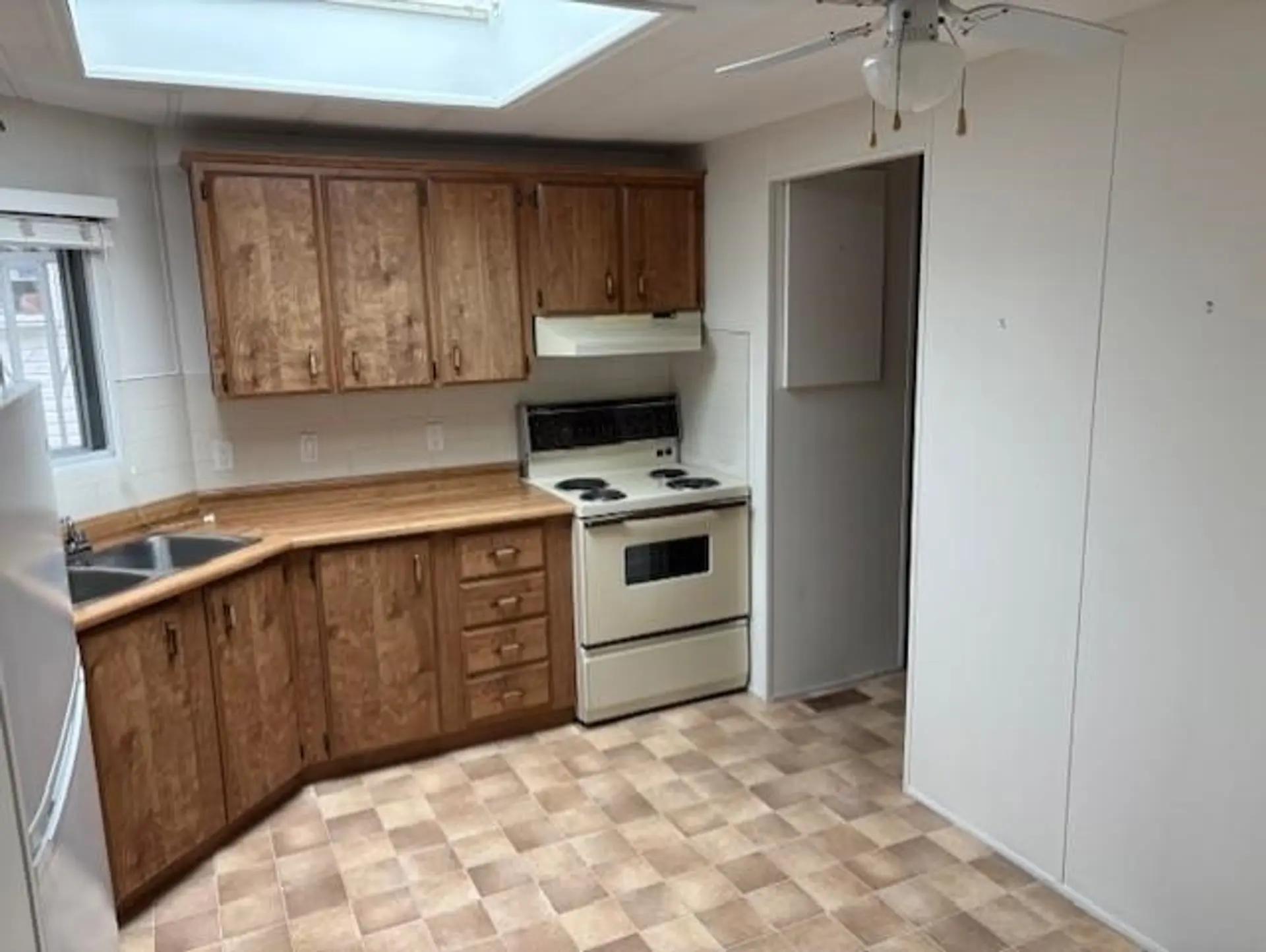 #11 13507 81 Avenue - Image 7