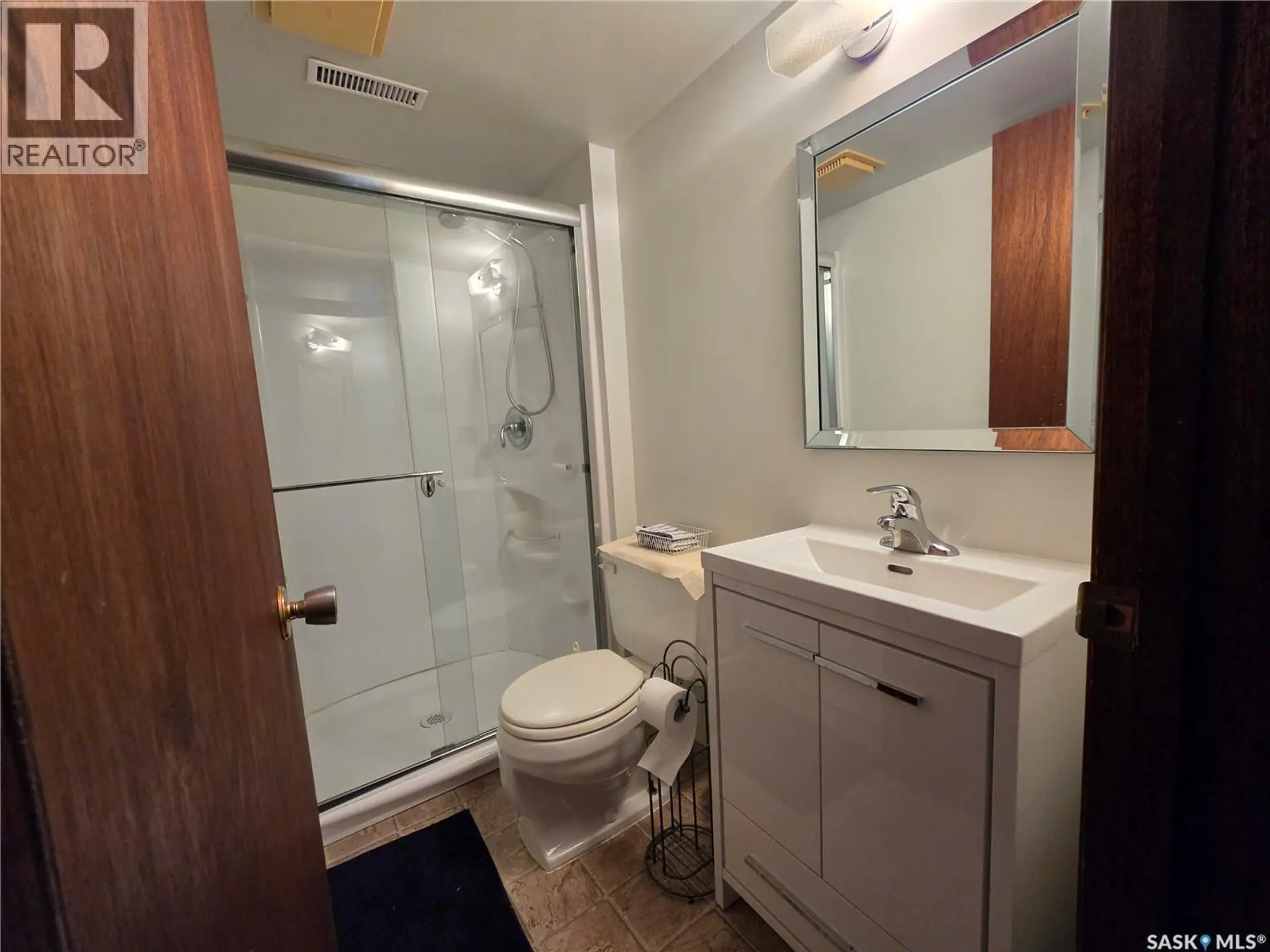 613 2nd STREET W - Image 16