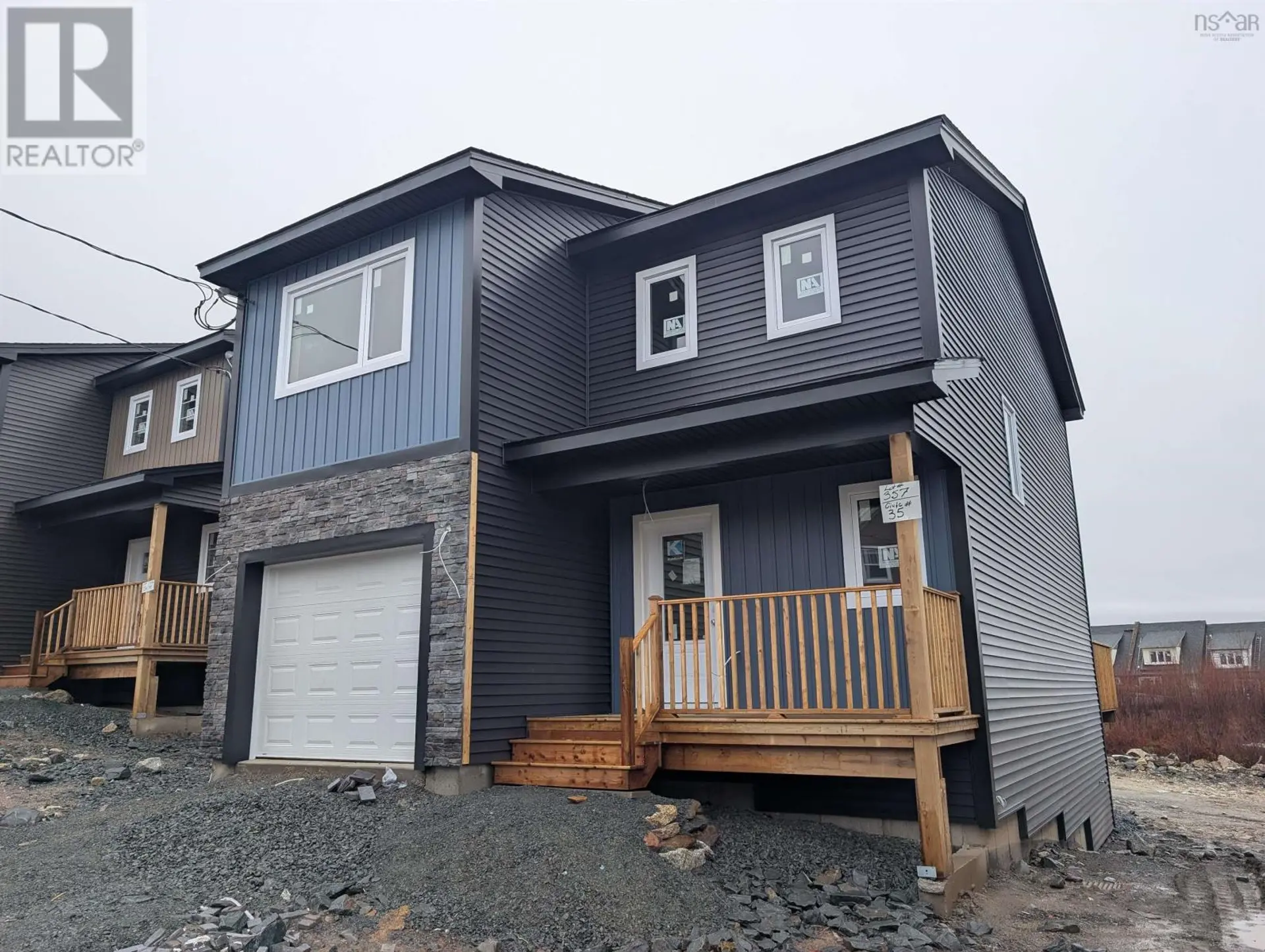 35 Alabaster Way - Image 1