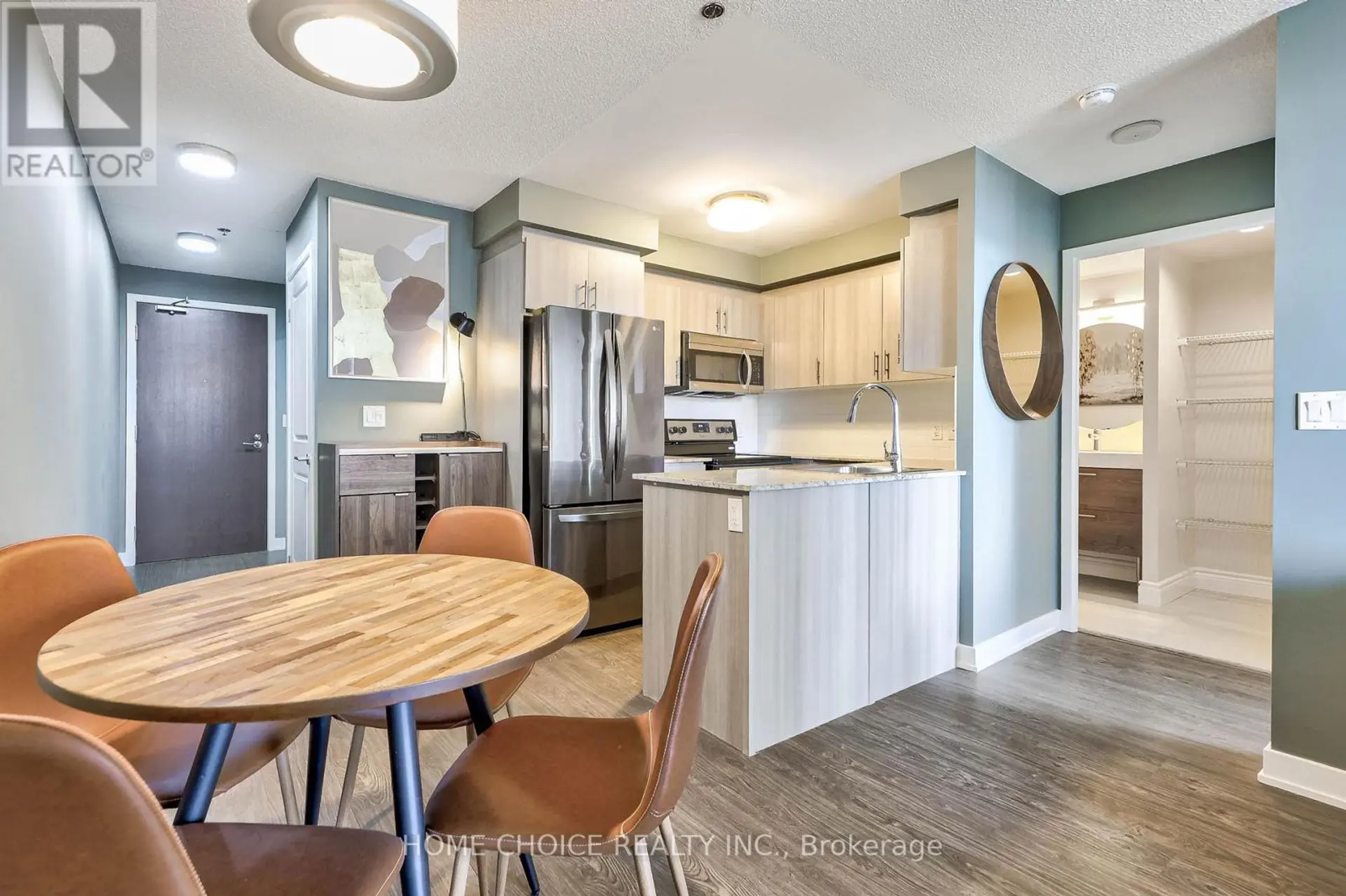 #1101 185 BONIS AVENUE - Image 2
