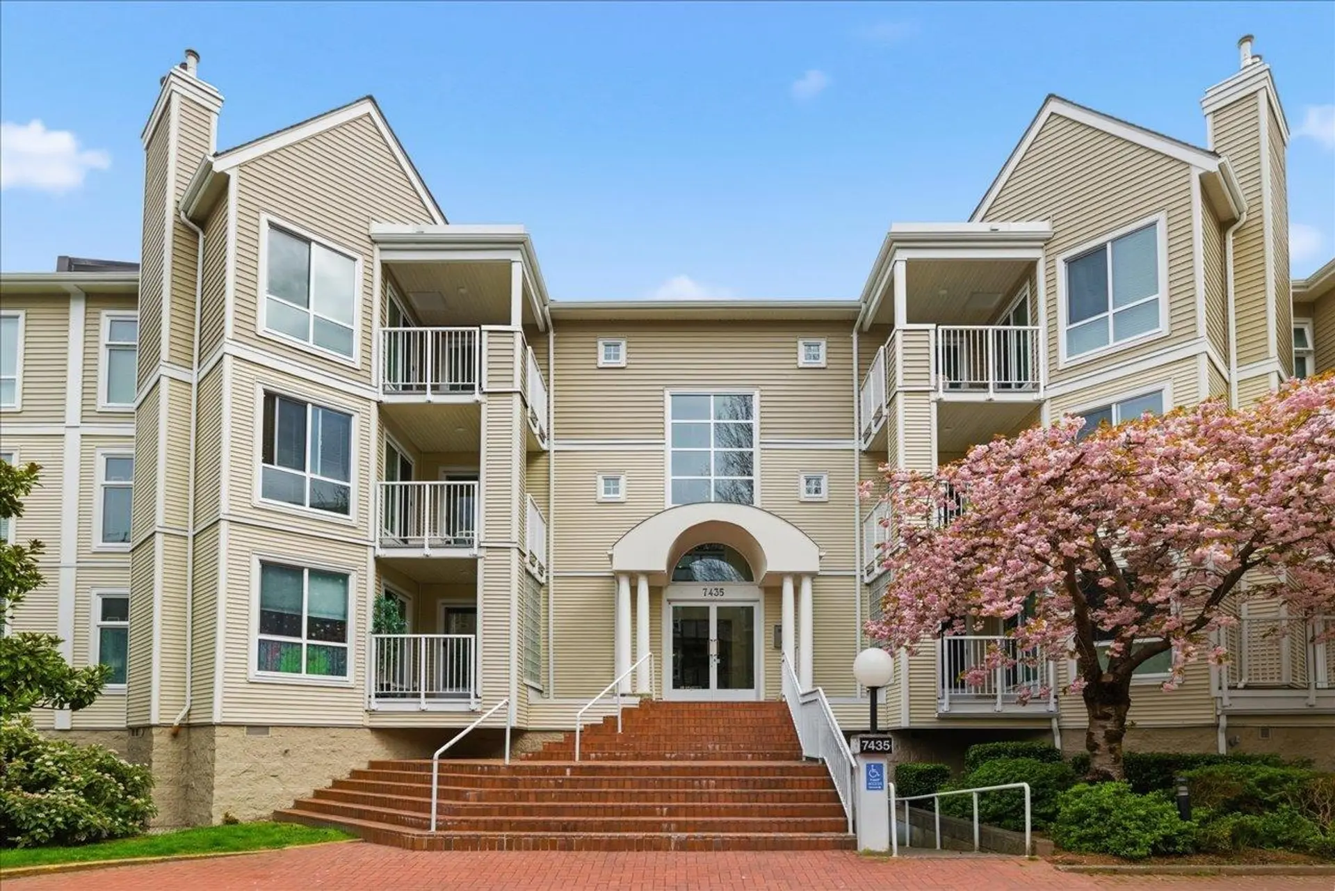 Property at #214 7435 Moffatt Road, Richmond, BC