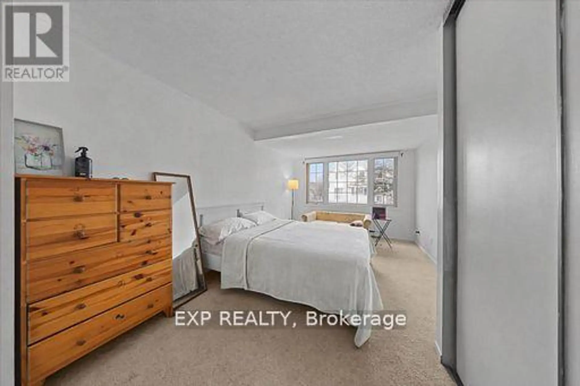 140 CASTLEGREEN PRIVATE - Image 11